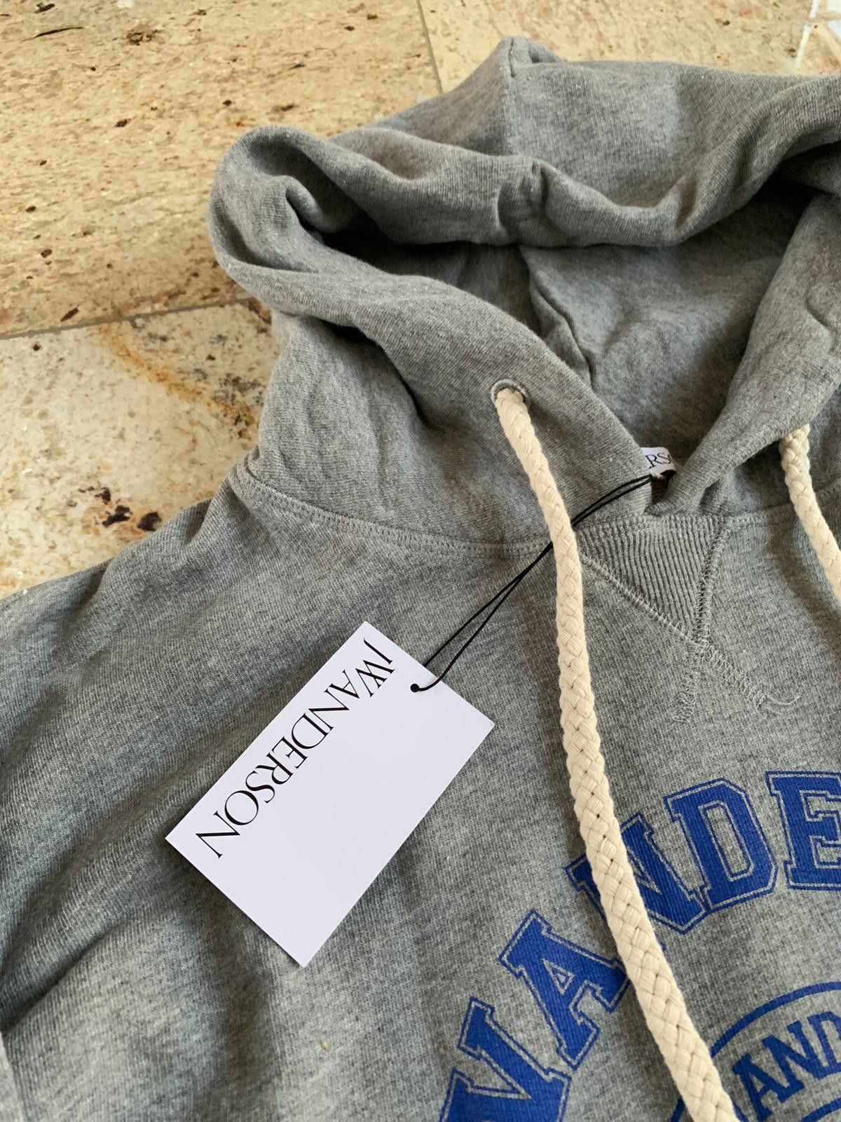 JW Anderson Universite Hoodie in Grey Size US S / EU 44-46 / 1 - 11 Thumbnail
