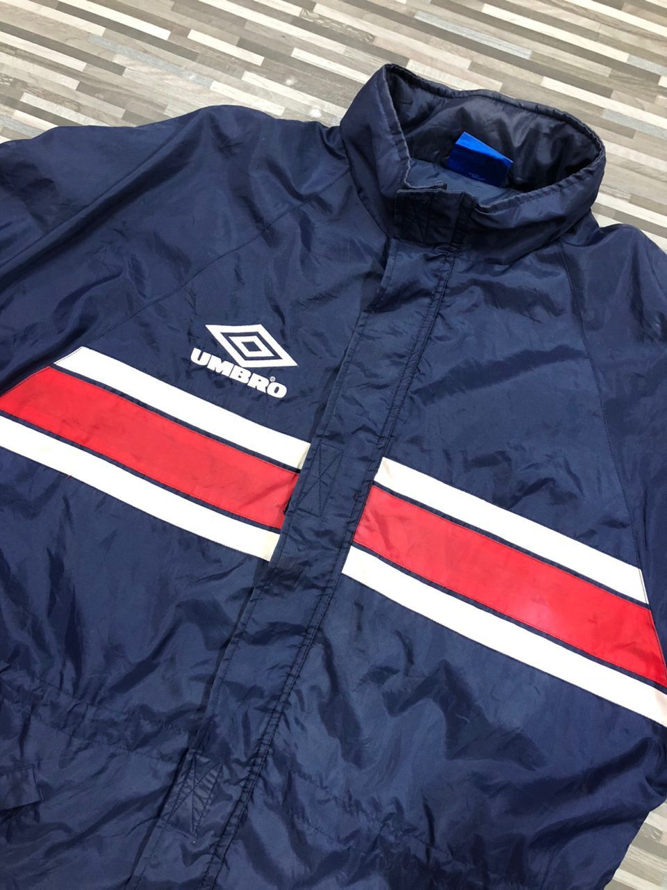 Umbro × Vintage Vintage Umbro Nylon Windbreaker Size US L / EU 52-54 / 3 - 6 Thumbnail