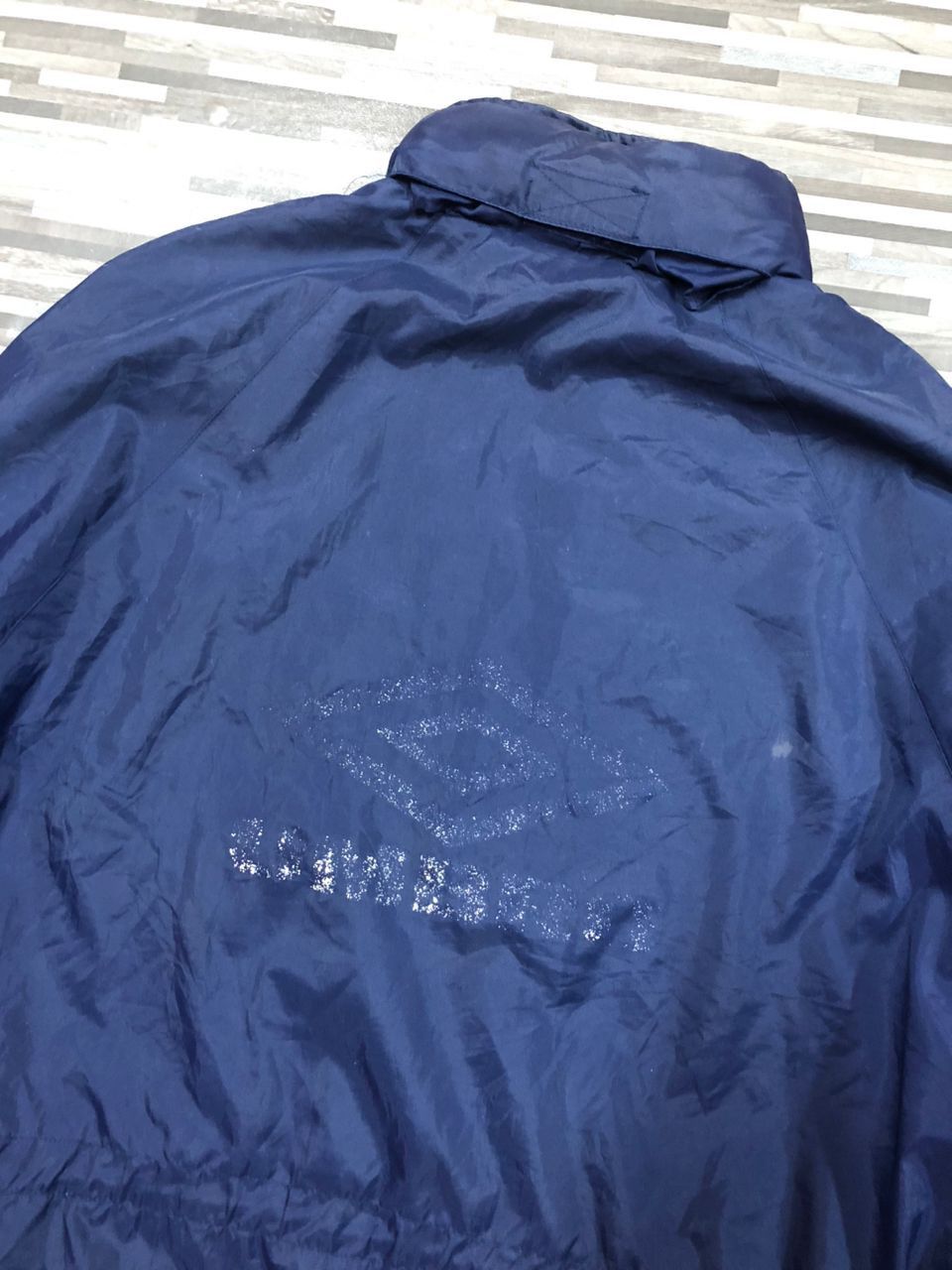 Umbro × Vintage Vintage Umbro Nylon Windbreaker Size US L / EU 52-54 / 3 - 14 Thumbnail