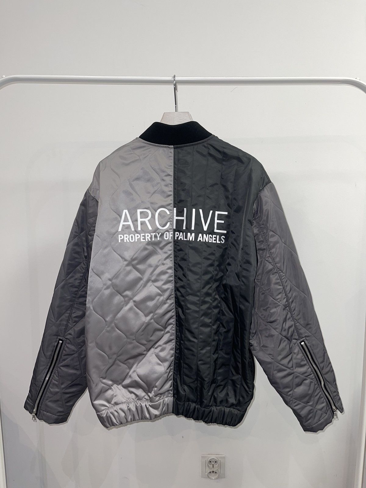 Palm Angels Palm Angels "Property" Big Logo Technical Bomber Jacket Size US L / EU 52-54 / 3 - 3 Thumbnail