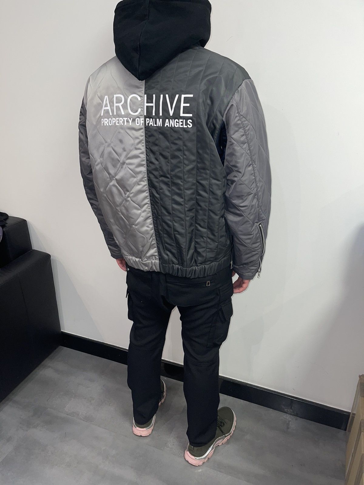 Palm Angels Palm Angels "Property" Big Logo Technical Bomber Jacket Size US L / EU 52-54 / 3 - 1 Thumbnail