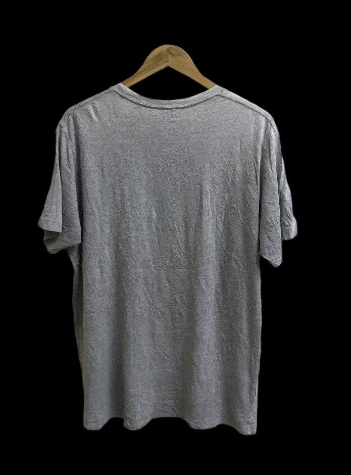 Jean-Michel Basquiat Jean Michel Basquiat x Uniqlo shirt Size US L / EU 52-54 / 3 - 4 Thumbnail