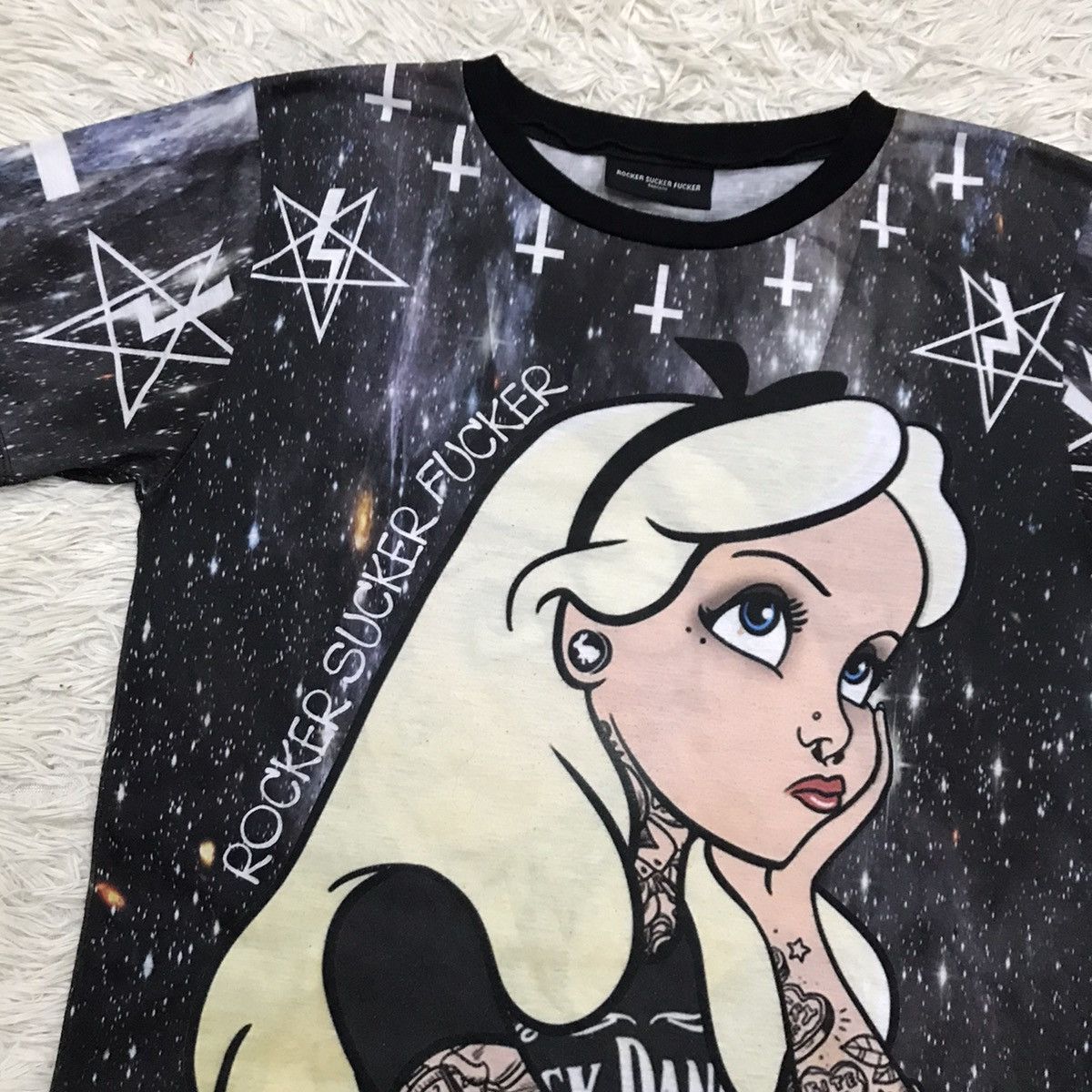 Japanese Brand Vintage Rocker Sucker rebel girl tatto jack daniel Tshirt Size US S / EU 44-46 / 1 - 8 Thumbnail