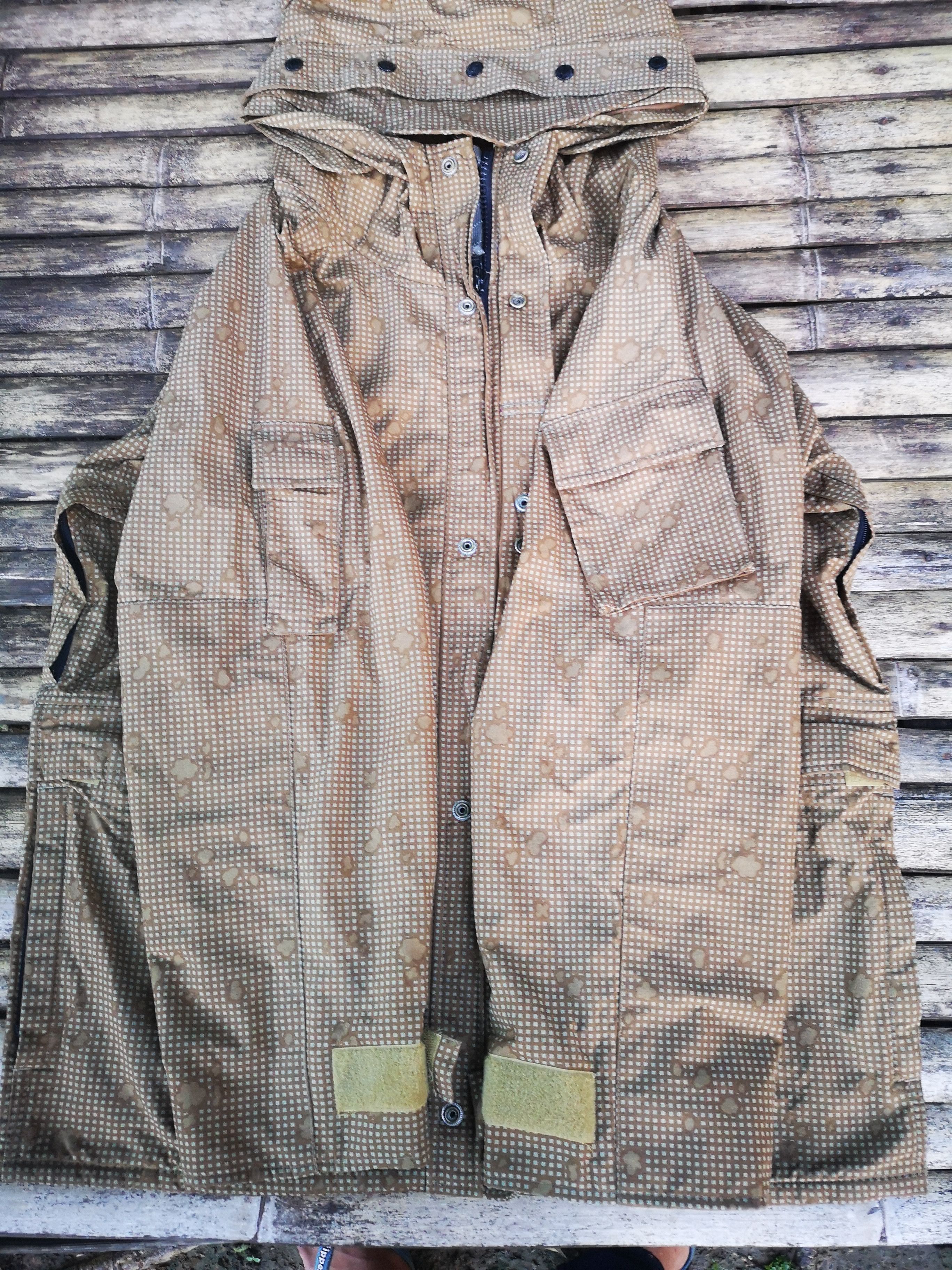 Johnbull Vintage John Bull wind pruf digital style Size US L / EU 52-54 / 3 - 5 Thumbnail
