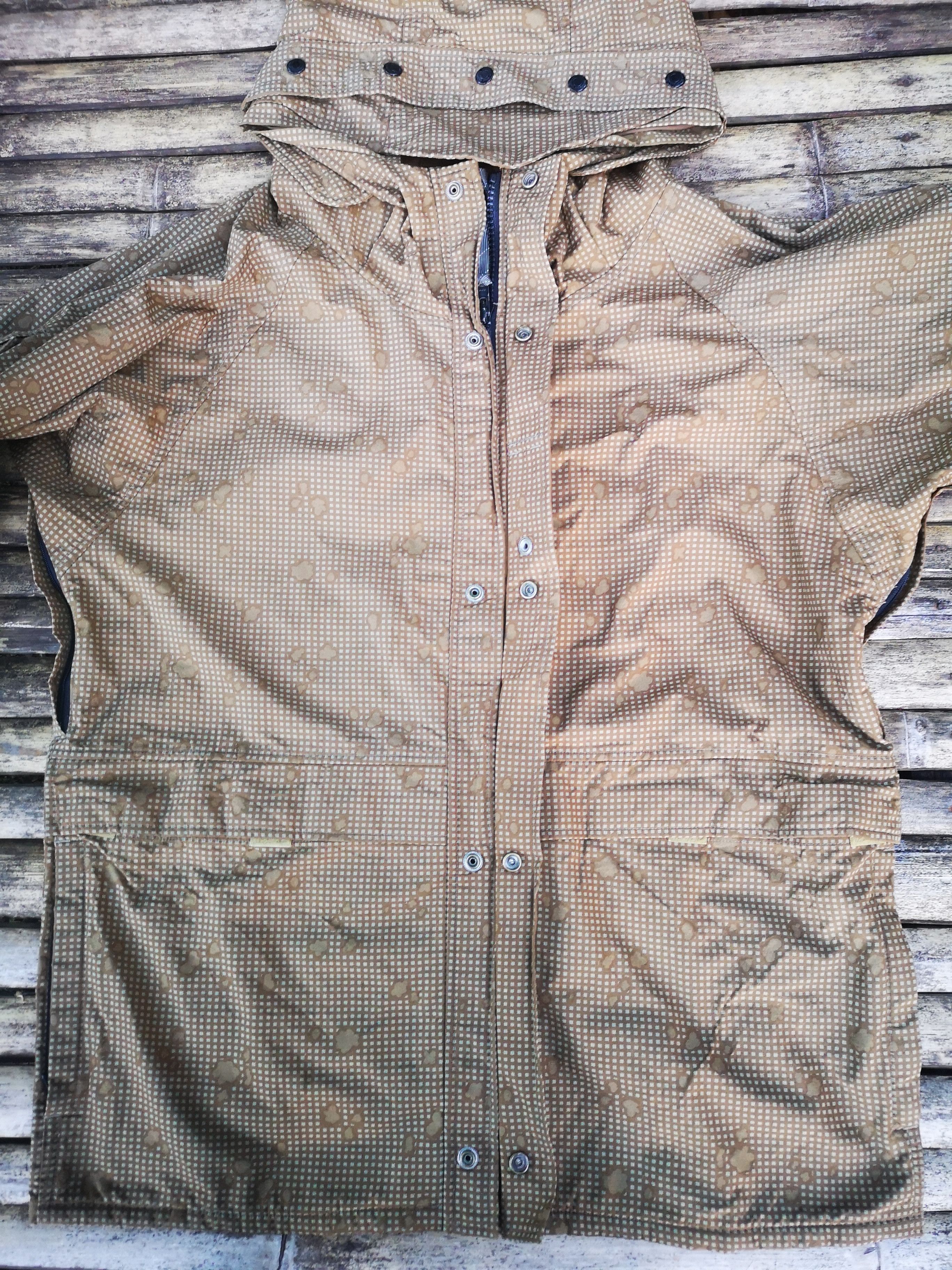 Johnbull Vintage John Bull wind pruf digital style Size US L / EU 52-54 / 3 - 6 Thumbnail