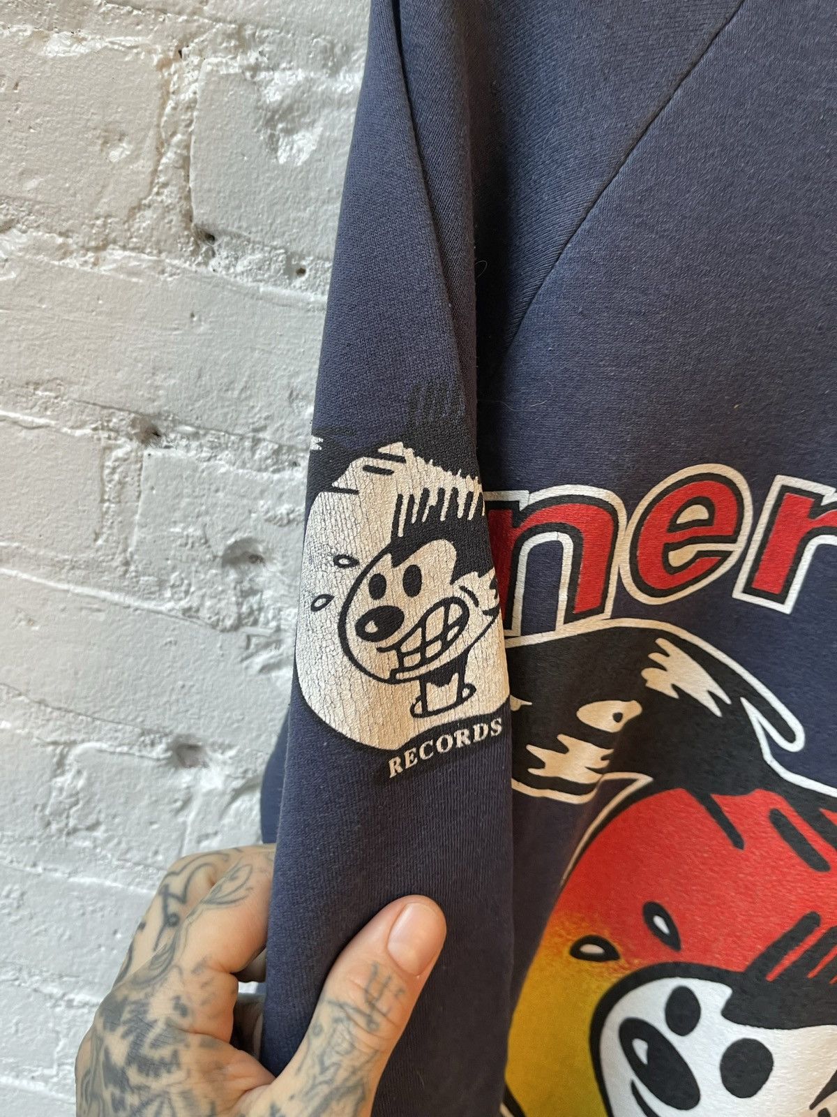 Vintage Vintage 90s NERVOUS RECORDS NYC Sweater XL Size US XL / EU 56 / 4 - 6 Thumbnail