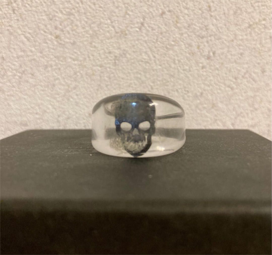 Number (N)ine 925 Skull Acrylic Clear Ring Size ONE SIZE - 1 Thumbnail