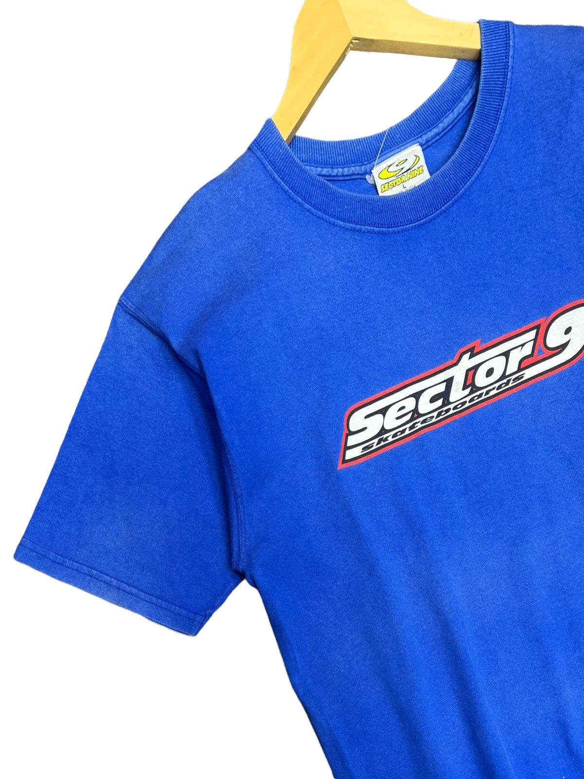 Other VTG 90s SECTOR 9 SKATEBOARD USA BIG SPELLOUT LOGO TSHIRT Size US M / EU 48-50 / 2 - 5 Thumbnail