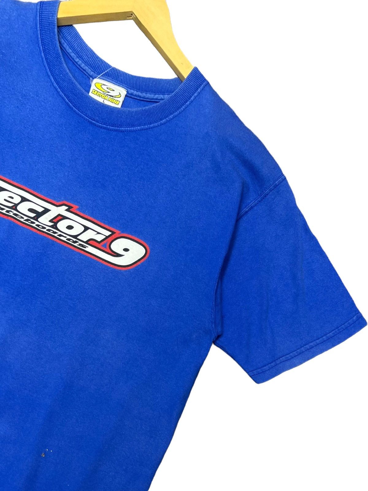 Other VTG 90s SECTOR 9 SKATEBOARD USA BIG SPELLOUT LOGO TSHIRT Size US M / EU 48-50 / 2 - 4 Thumbnail