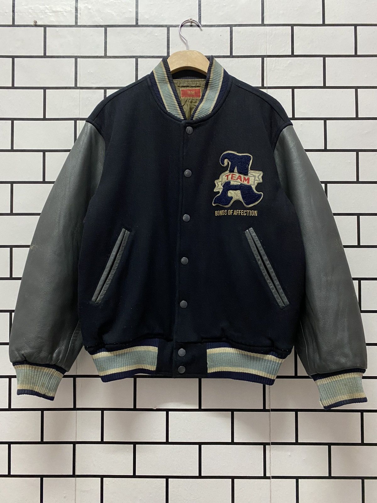 ABAHOUSE × Japanese Brand Vintage Abahouse Japan Wool Leather Varsity Jacket Size US L / EU 52-54 / 3 - 2 Thumbnail