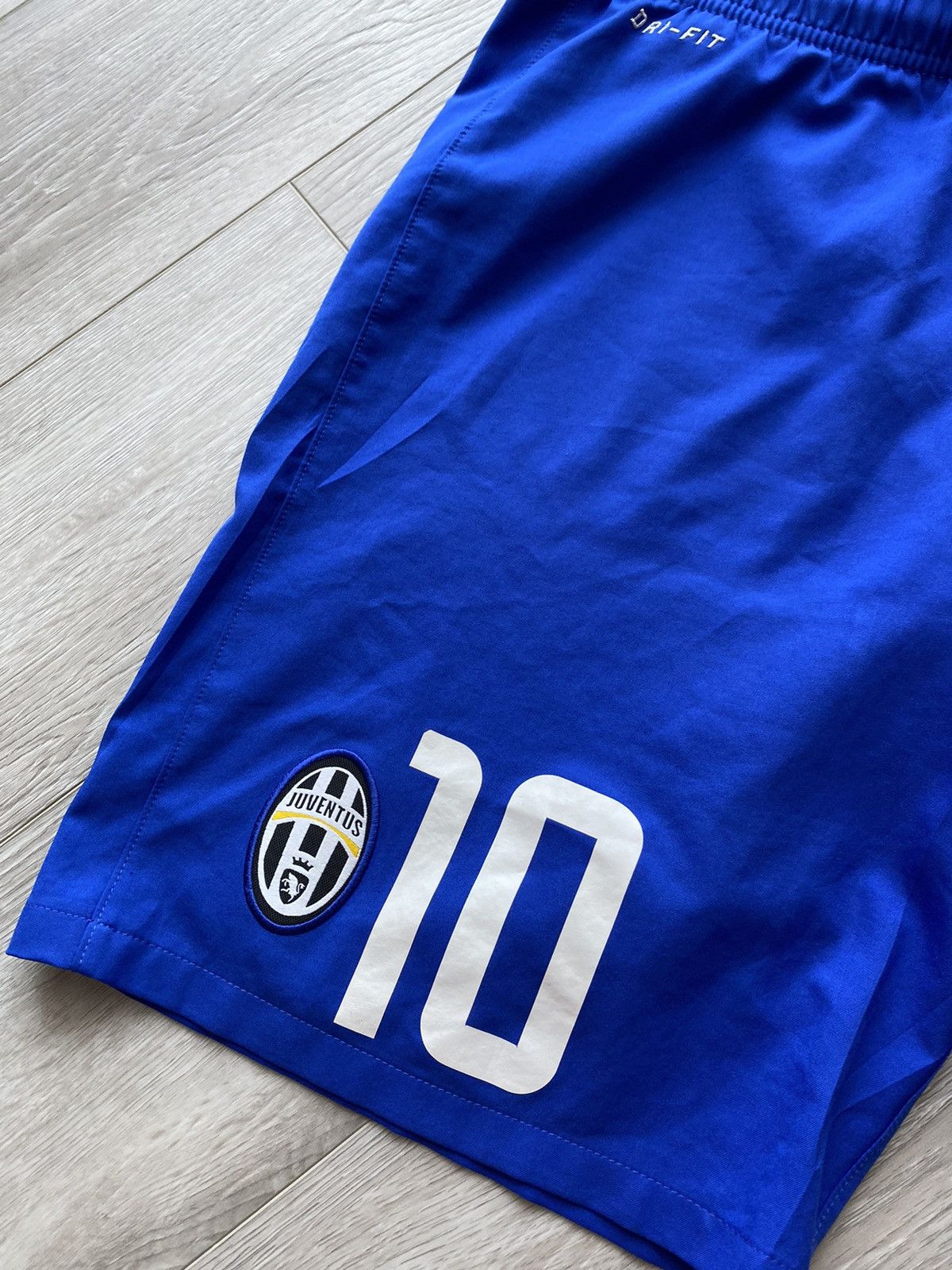 Nike × Vintage Vintage Nike shorts FC Juventus swoosh y2k style size M Size US 32 / EU 48 - 3 Thumbnail