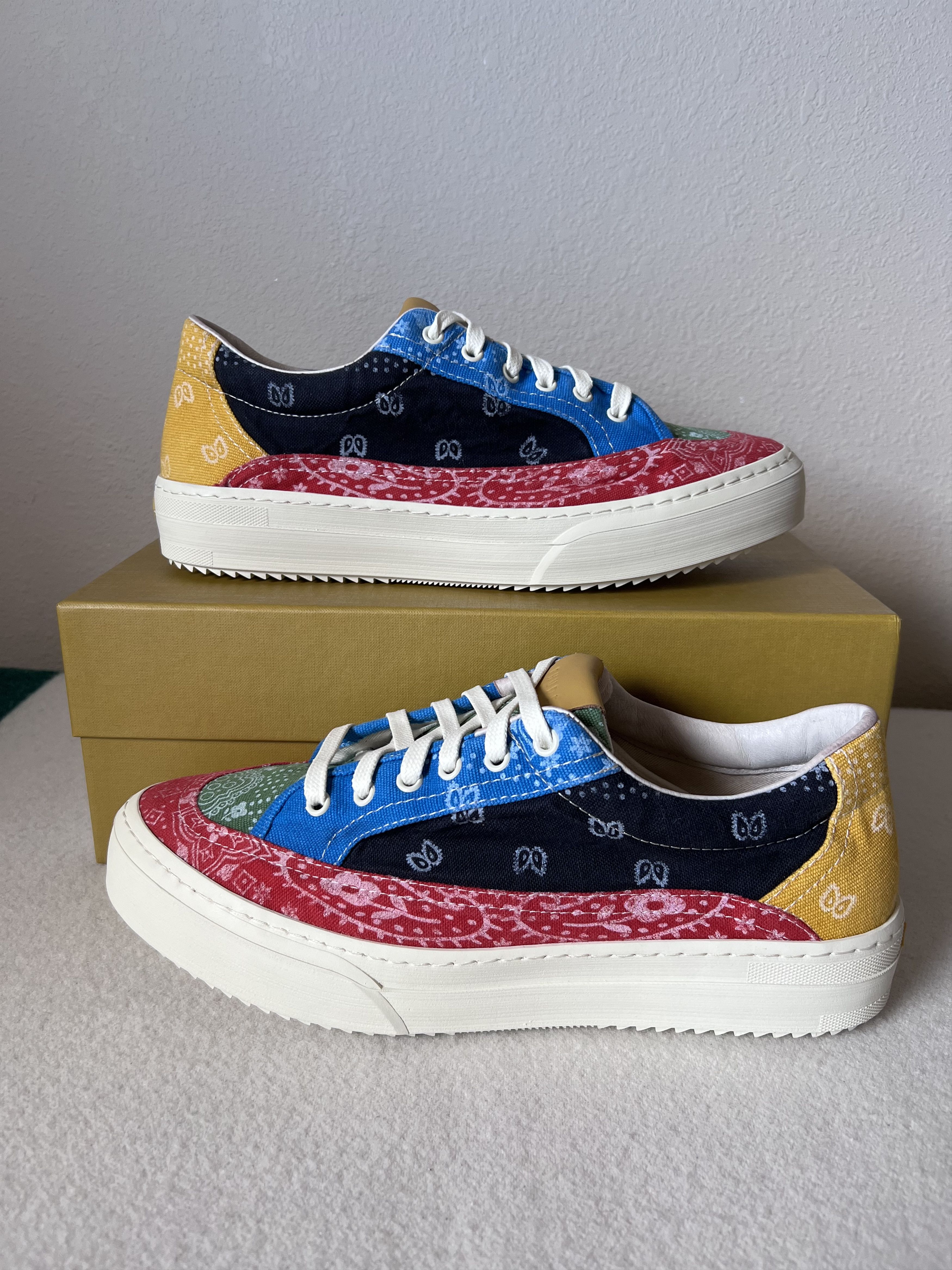 Rhude Rhude V2 Bandana Sneakers Multicolor Size US 9 / EU 42 - 2 Thumbnail