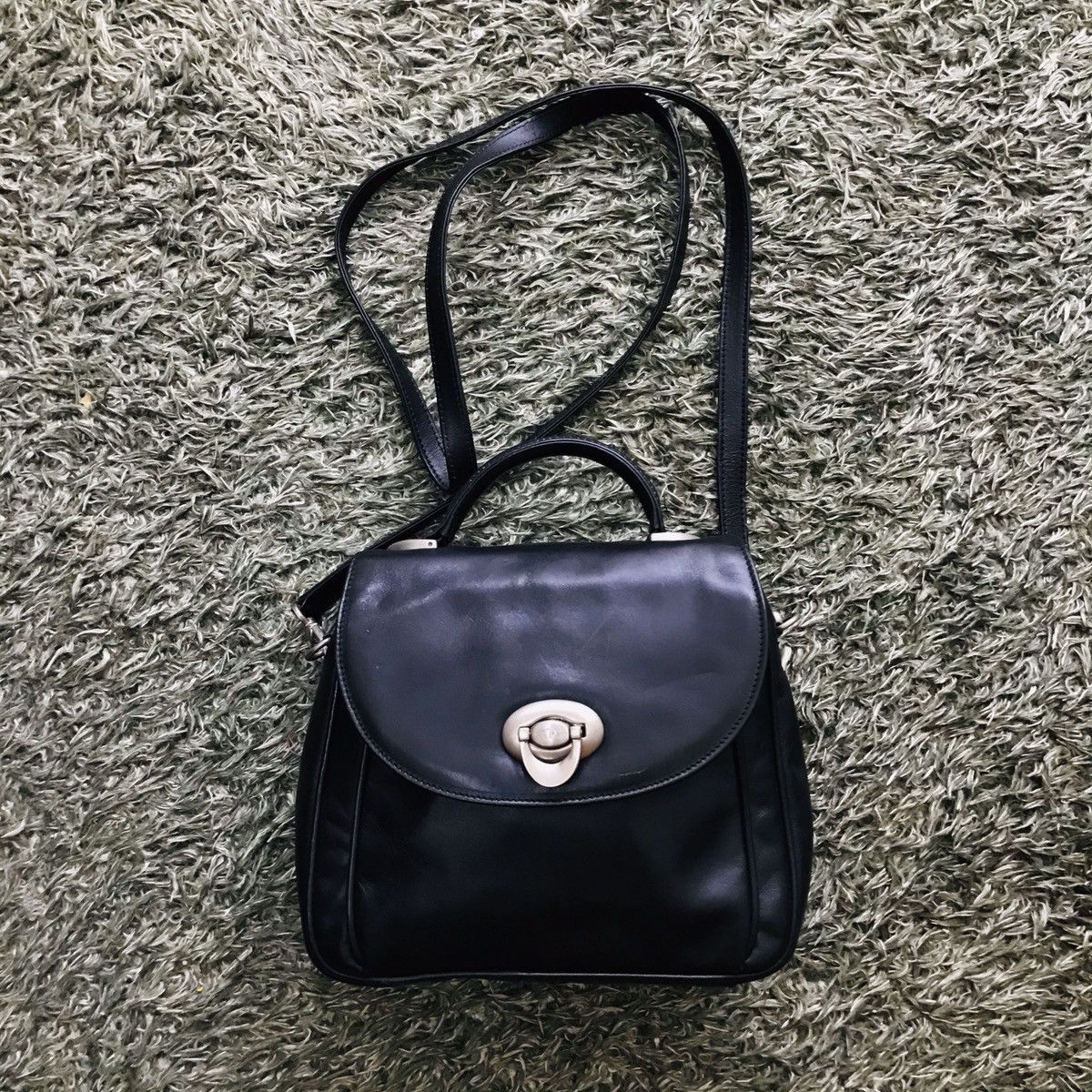 Bag × Japanese Brand × Tumi Vintage Tumi T-Tech Shoulder Bag | Grailed