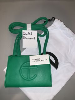 Comparing green Telfar bags. Dark Olive, Leaf, Greenscreen, Sage, and  Double Mint. : r/Telfar