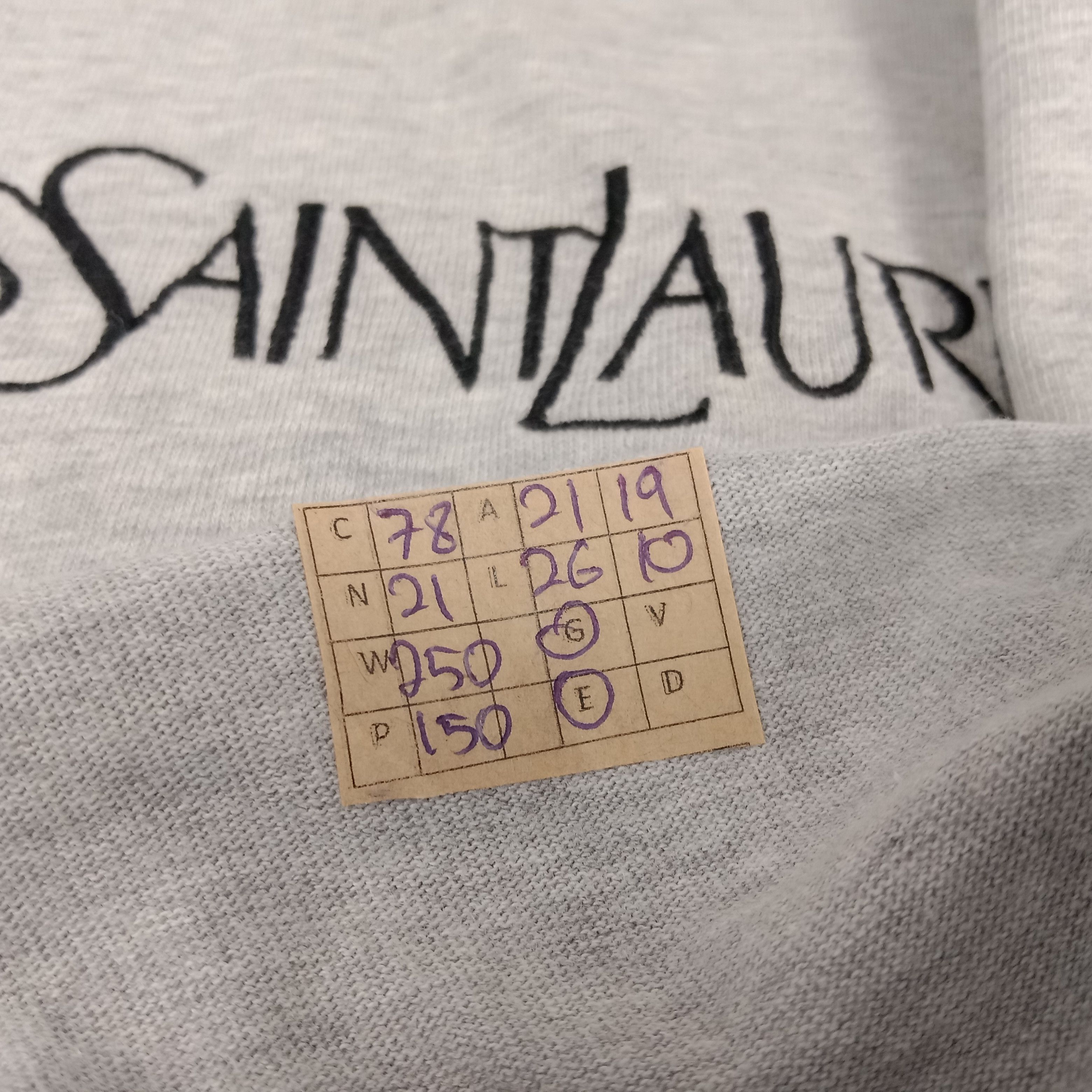 Yves Saint Laurent Yves Saint Laurent Embroidery SpellOut Design Tshirt Size US M / EU 48-50 / 2 - 7 Thumbnail