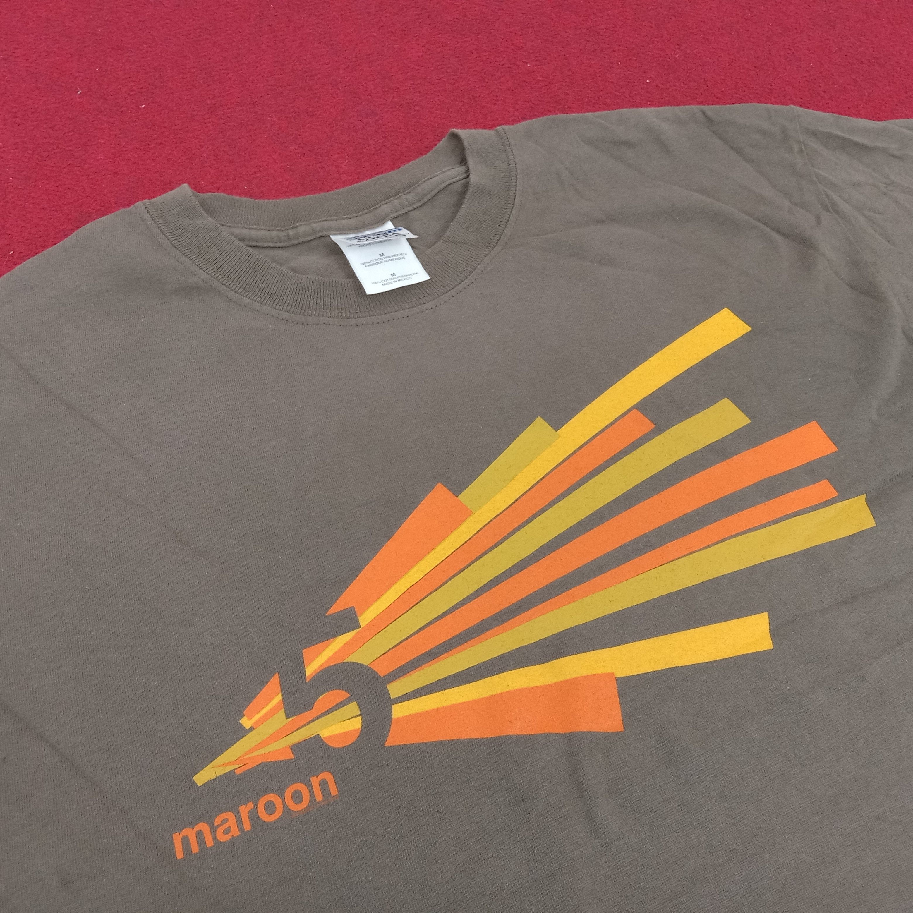 Band Tees × Vintage Maroon 5 Band Center Logo Design Vintage Tshirt Size US M / EU 48-50 / 2 - 2 Thumbnail