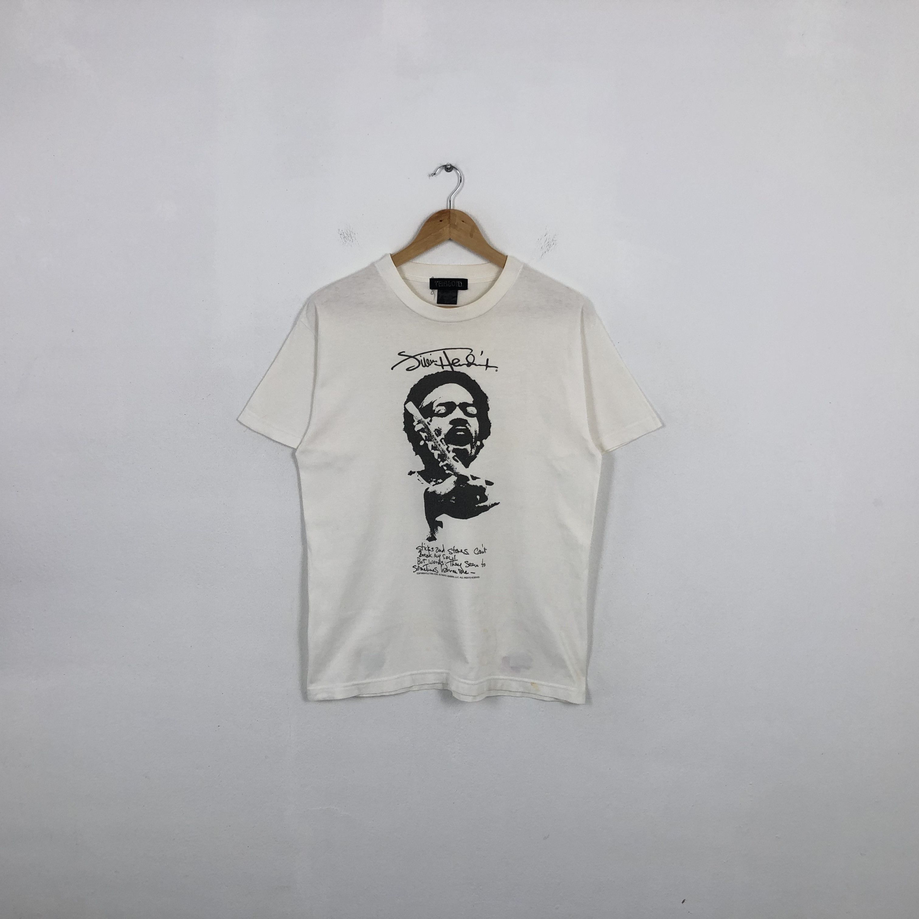 Jimi Hendrix Vintage Jimi Hendrix American Singer Rock Design Tshirt Size US M / EU 48-50 / 2 - 1 Thumbnail