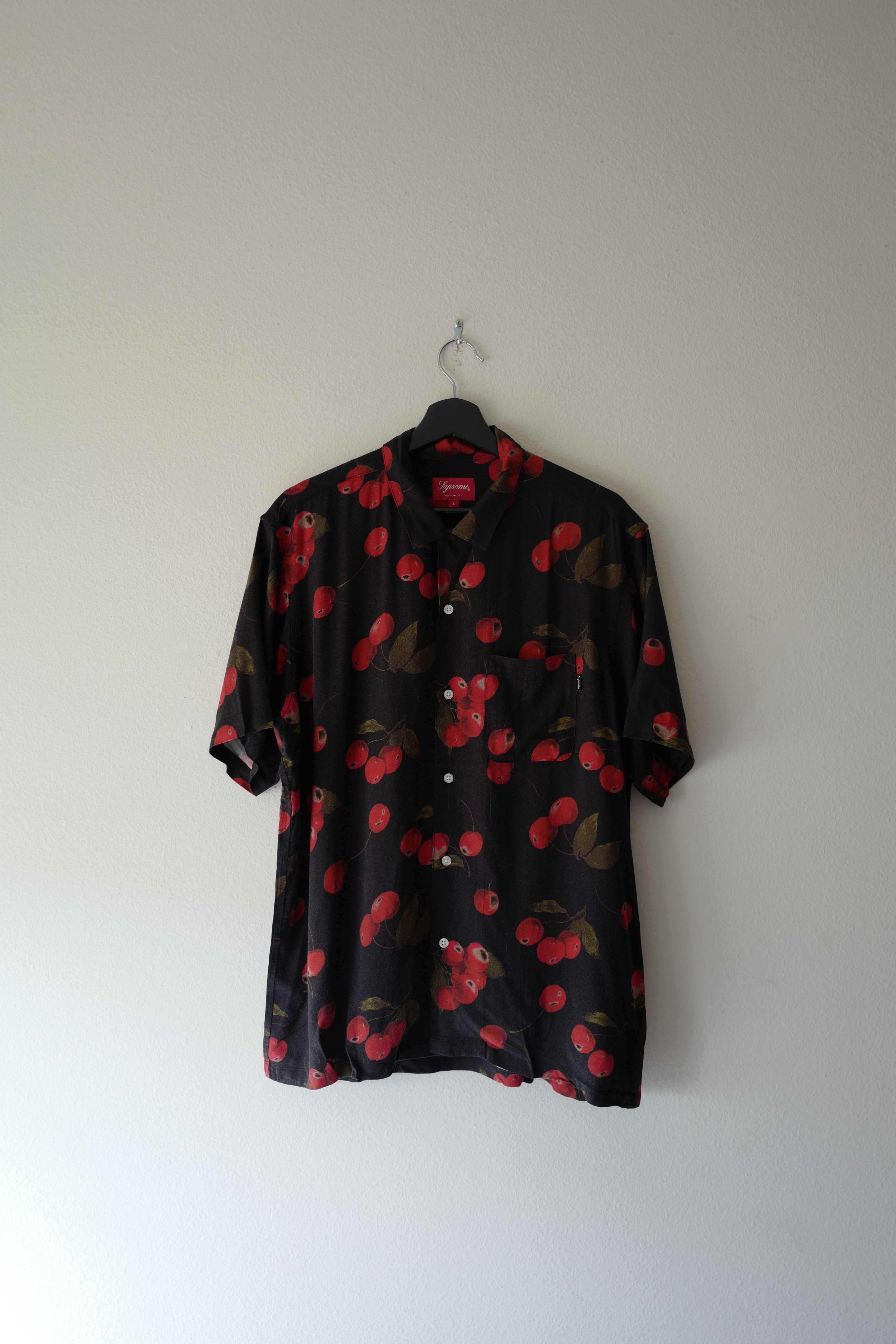 Supreme Supreme Cherry Rayon Shirt SS19 Black Size M | Grailed