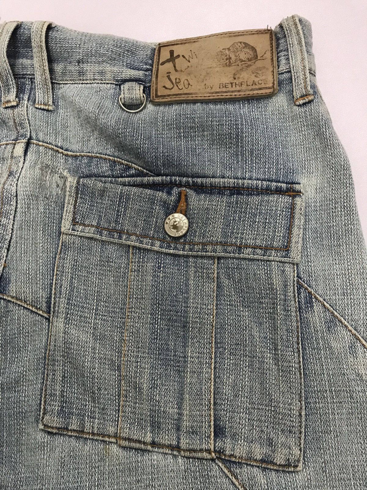 Indigo Vintage Twist Jeans by Bethplace Size US 30 / EU 46 - 11 Thumbnail