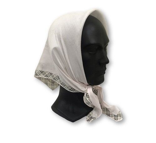 image of Burberry Scarf/handkerchief/neckerchief/pocket Square, Men's