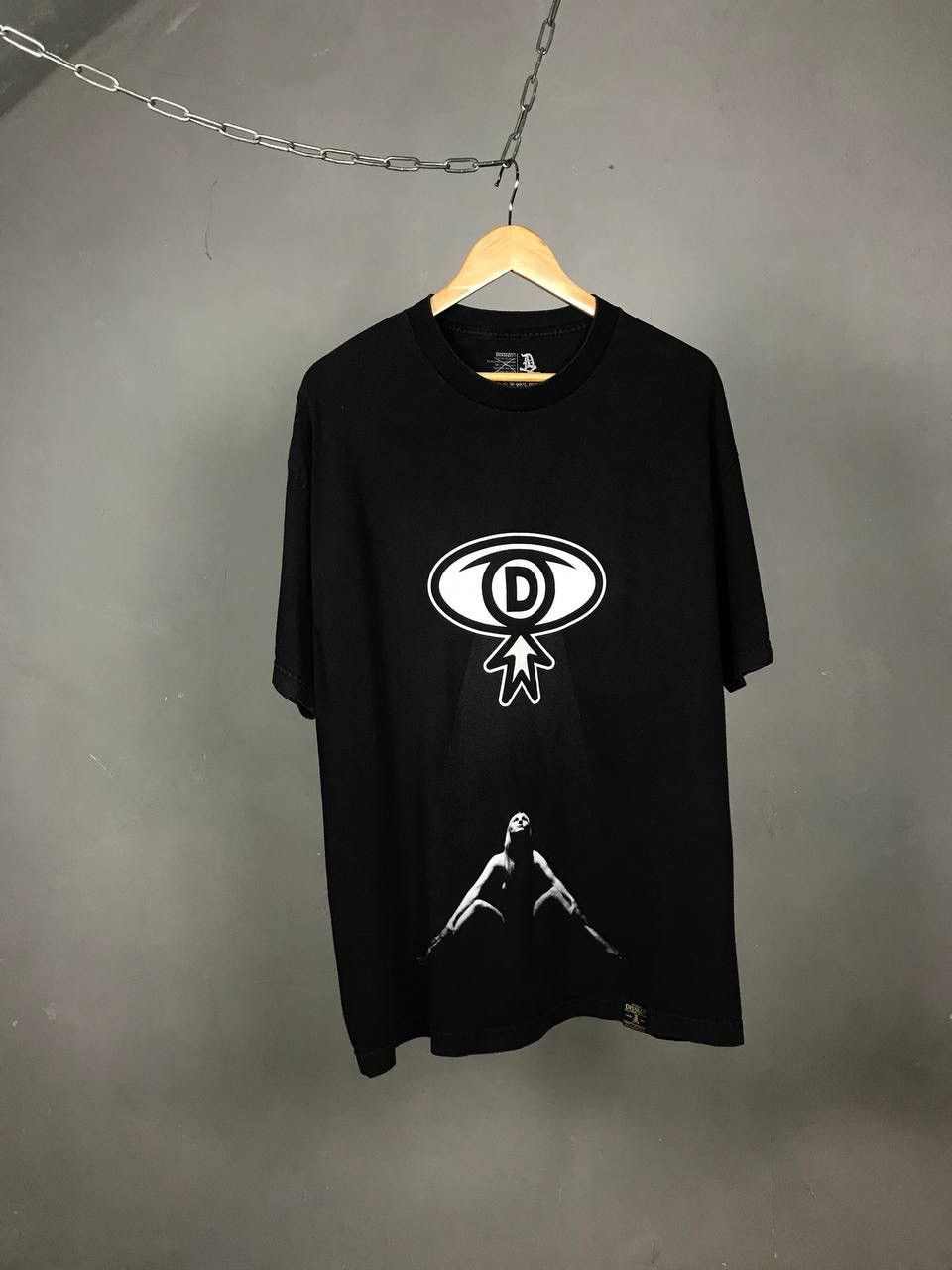 Dissizit Dissizit vintage streetwear made in USA tee Size US XL / EU 56 / 4 - 1 Thumbnail