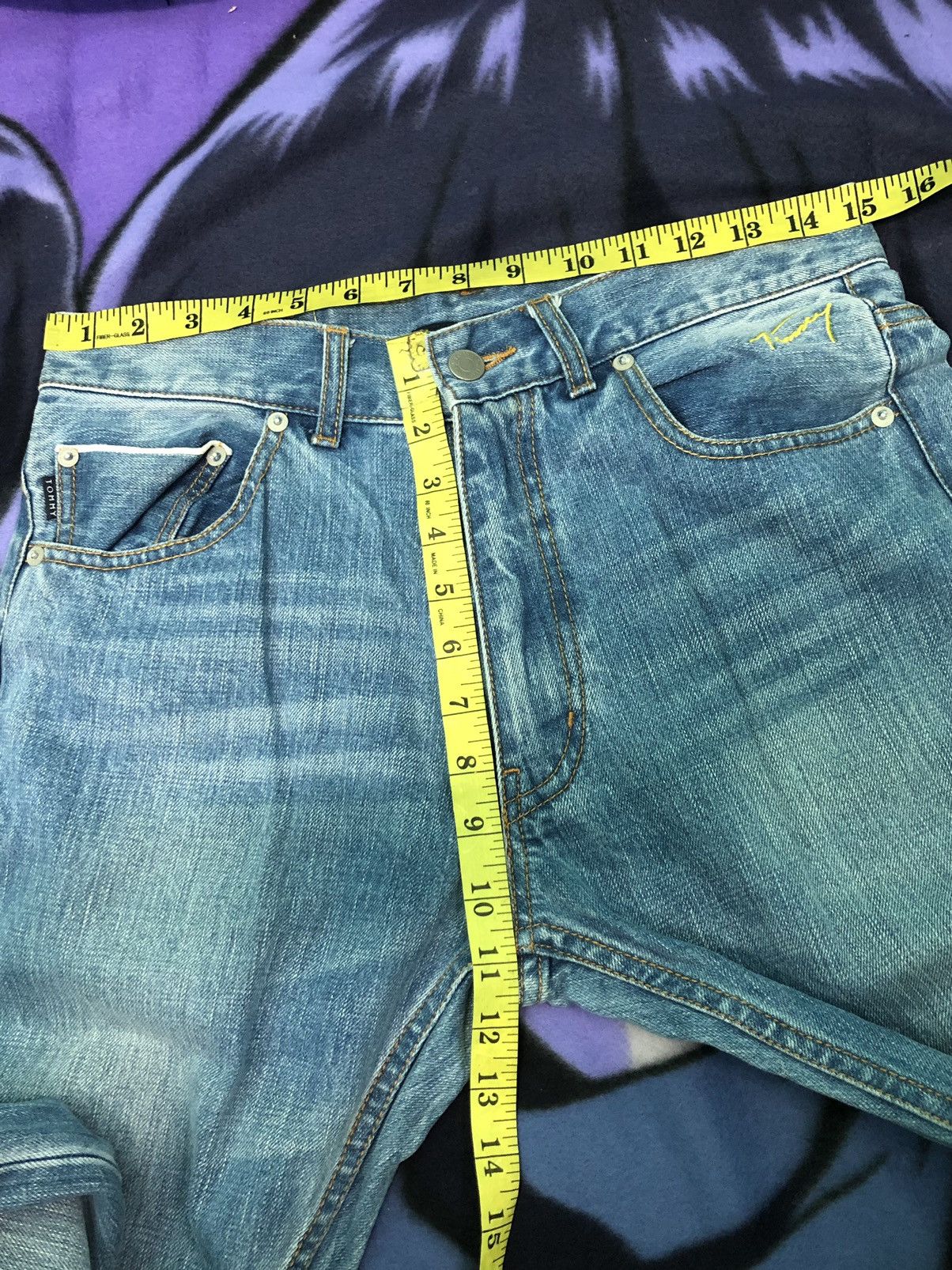 Tommy Hilfiger × Tommy Jeans × Vintage VINTAGE SELVEDGE TOMMY BLUE WASH DENIM JEANS Size US 30 / EU 46 - 13 Thumbnail