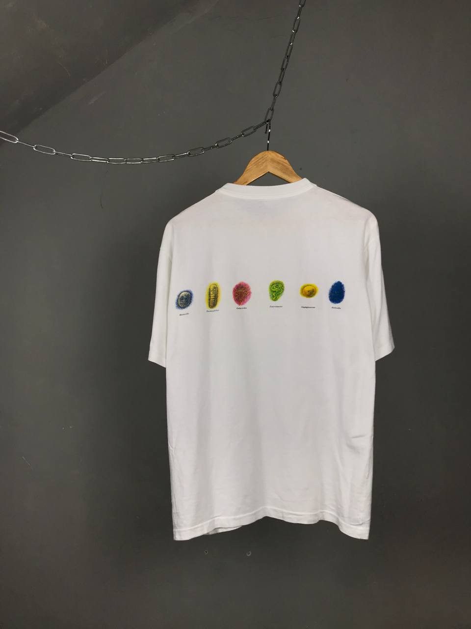 Other Microbes Parasites other vintage overprinted tee Size US L / EU 52-54 / 3 - 4 Thumbnail