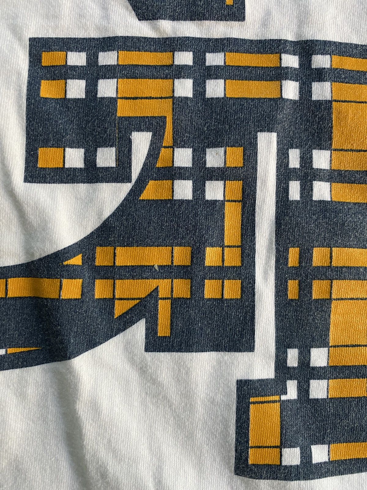 NCAA Vintage 90’s Georgia Tech Single Stitch Pocket Tee Size US M / EU 48-50 / 2 - 16 Thumbnail