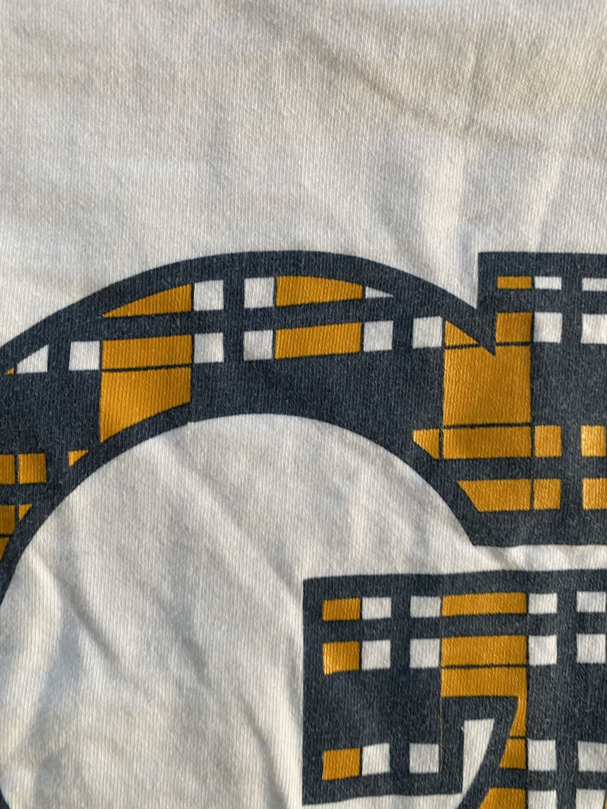 NCAA Vintage 90’s Georgia Tech Single Stitch Pocket Tee Size US M / EU 48-50 / 2 - 14 Thumbnail