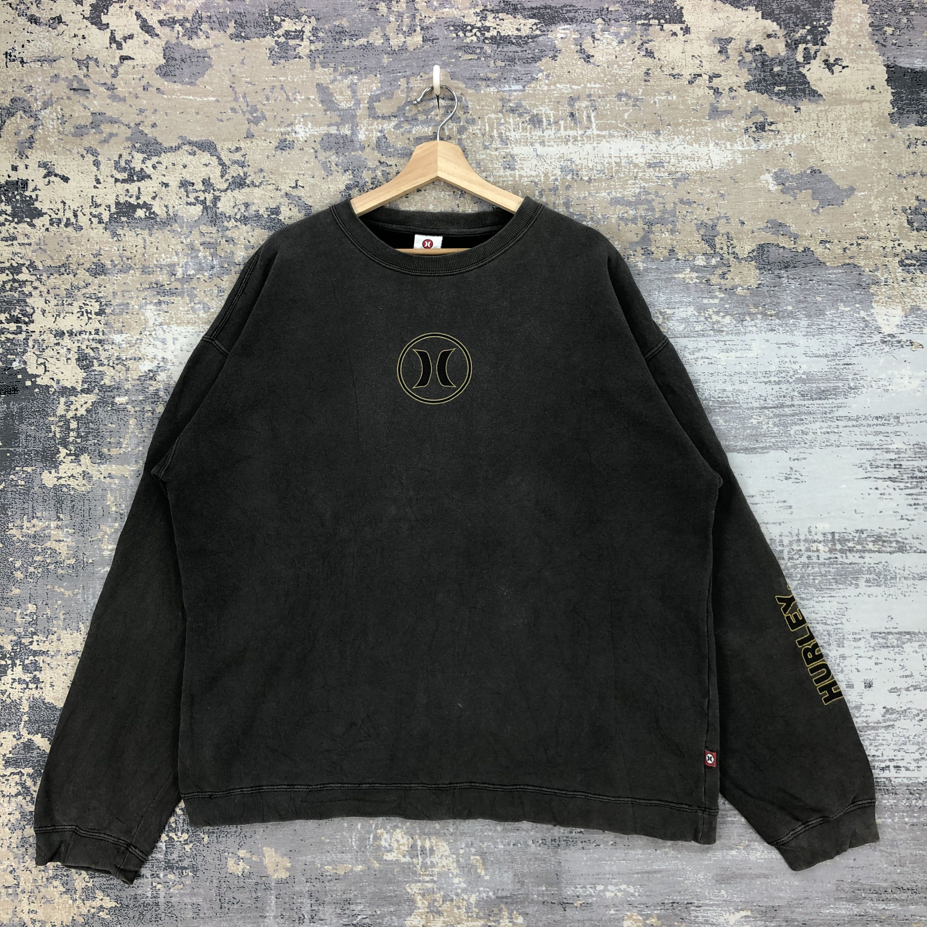 Hurley × Vintage Vintage 90s Hurley Sweater Skater Punk Sweatshirt Jumper Size US L / EU 52-54 / 3 - 1 Thumbnail