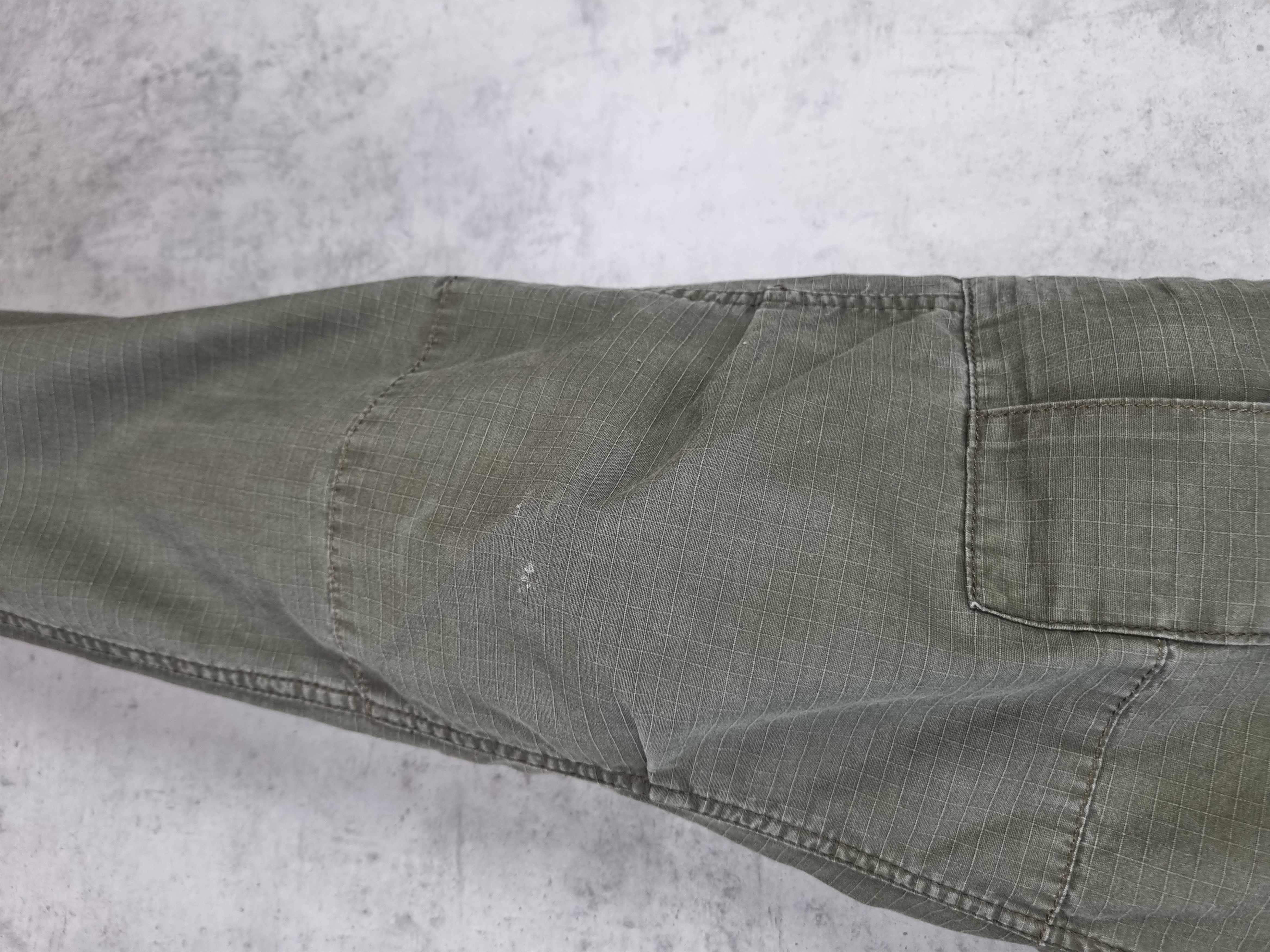 Carhartt × Carhartt Wip Carhartt Wip Cargo Dirty Ripped Military Pants Size US 30 / EU 46 - 12 Thumbnail