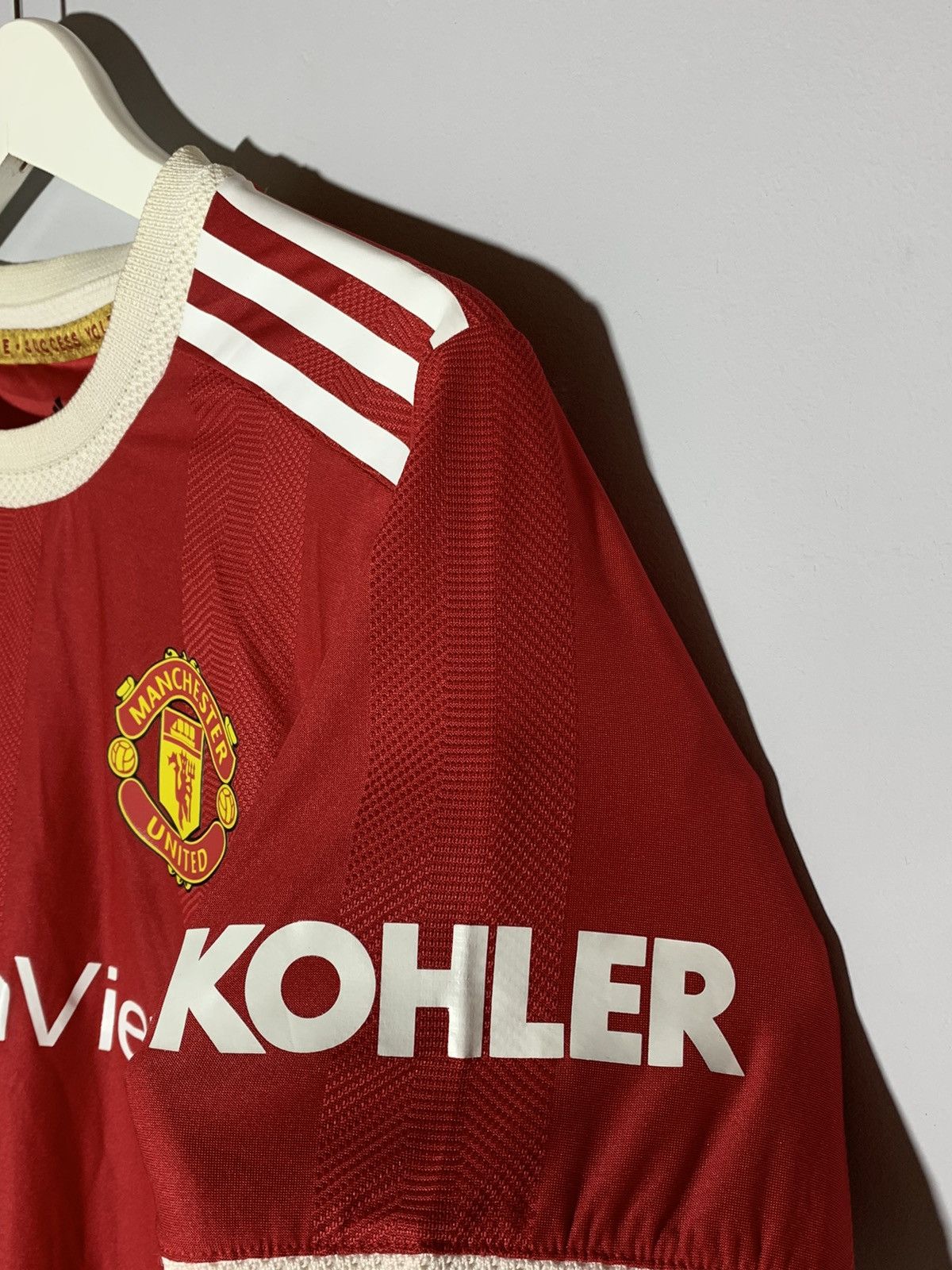 Adidas Manchester United Adidas 2021/22 Home Football Shirt Size US S / EU 44-46 / 1 - 7 Thumbnail