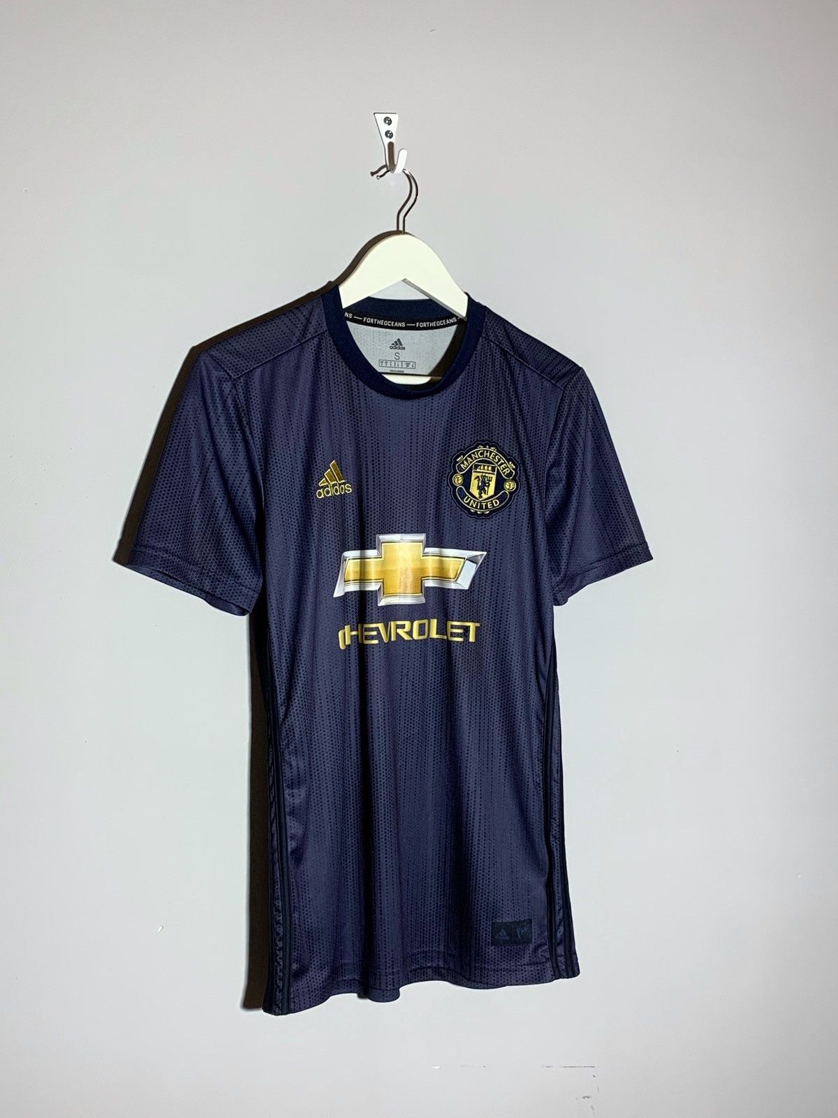 Adidas Manchester United Adidas Parley 2018/19 Y2K Football Shirt Size US S / EU 44-46 / 1 - 2 Thumbnail