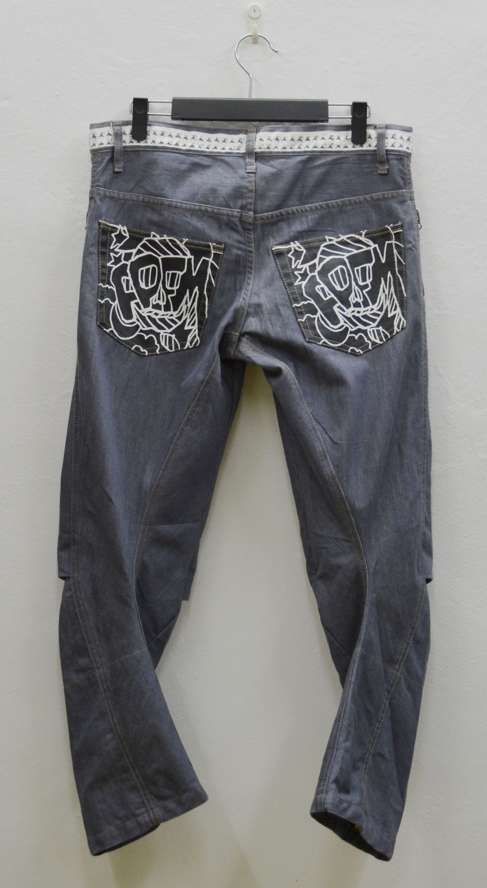 image of Ppfm Nice Design Banana-Cut Jeans Pants, Men's (Size 32)