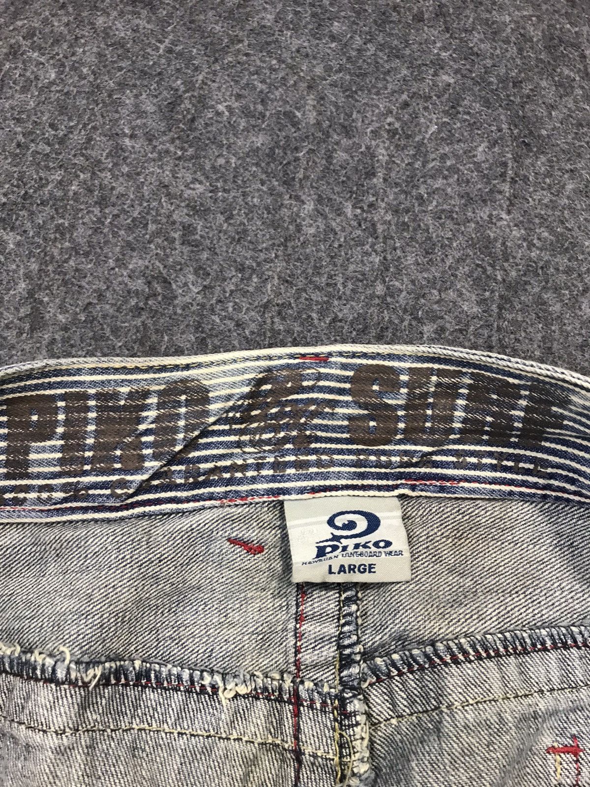 Japanese Brand × Vintage Piko Aloha Surf Distressed Denim Jeans Indigo Size US 32 / EU 48 - 9 Thumbnail