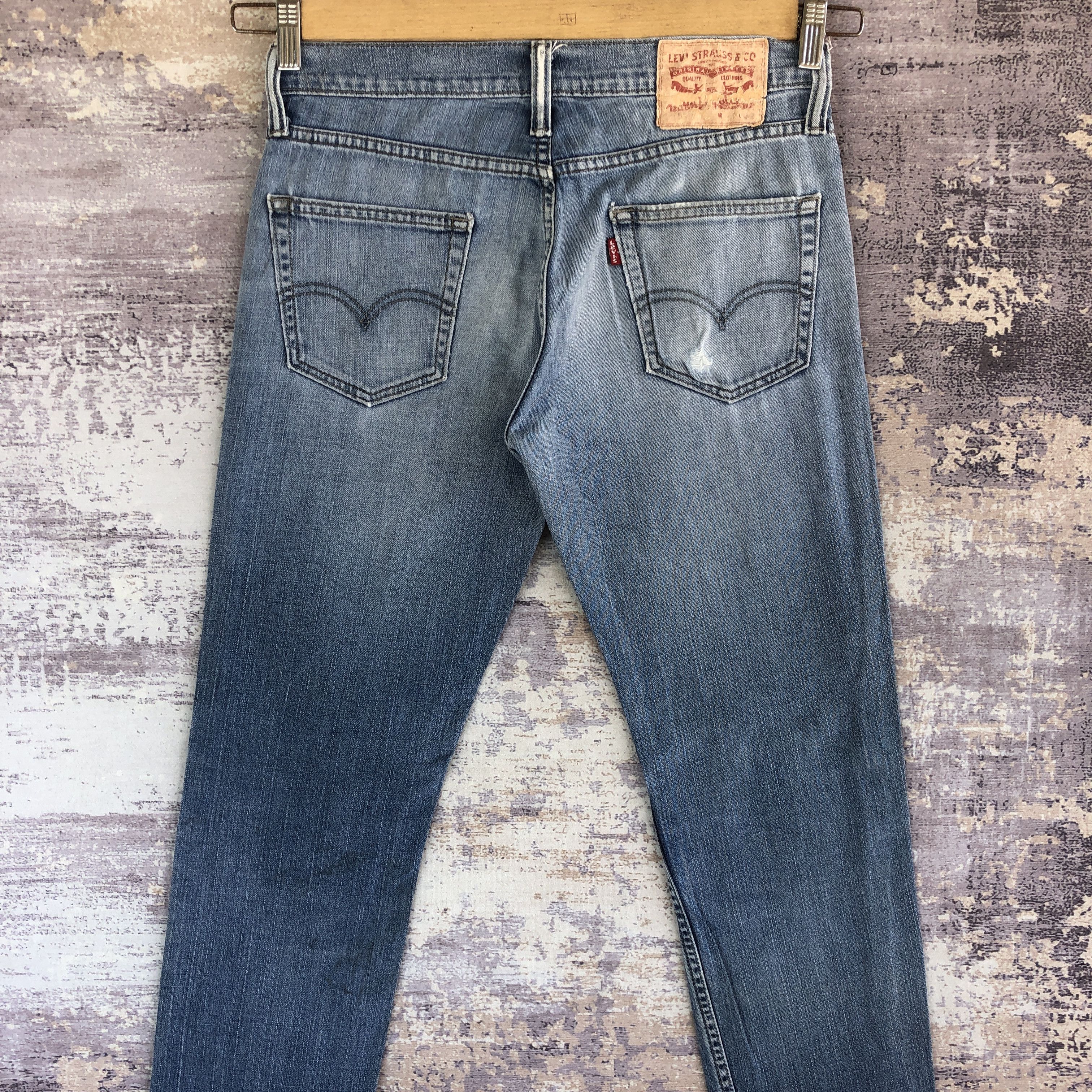 Levi's Vintage Levi's 511 Faded Blue Jeans Slim Tapered Denim Pants Size US 30 / EU 46 - 4 Thumbnail