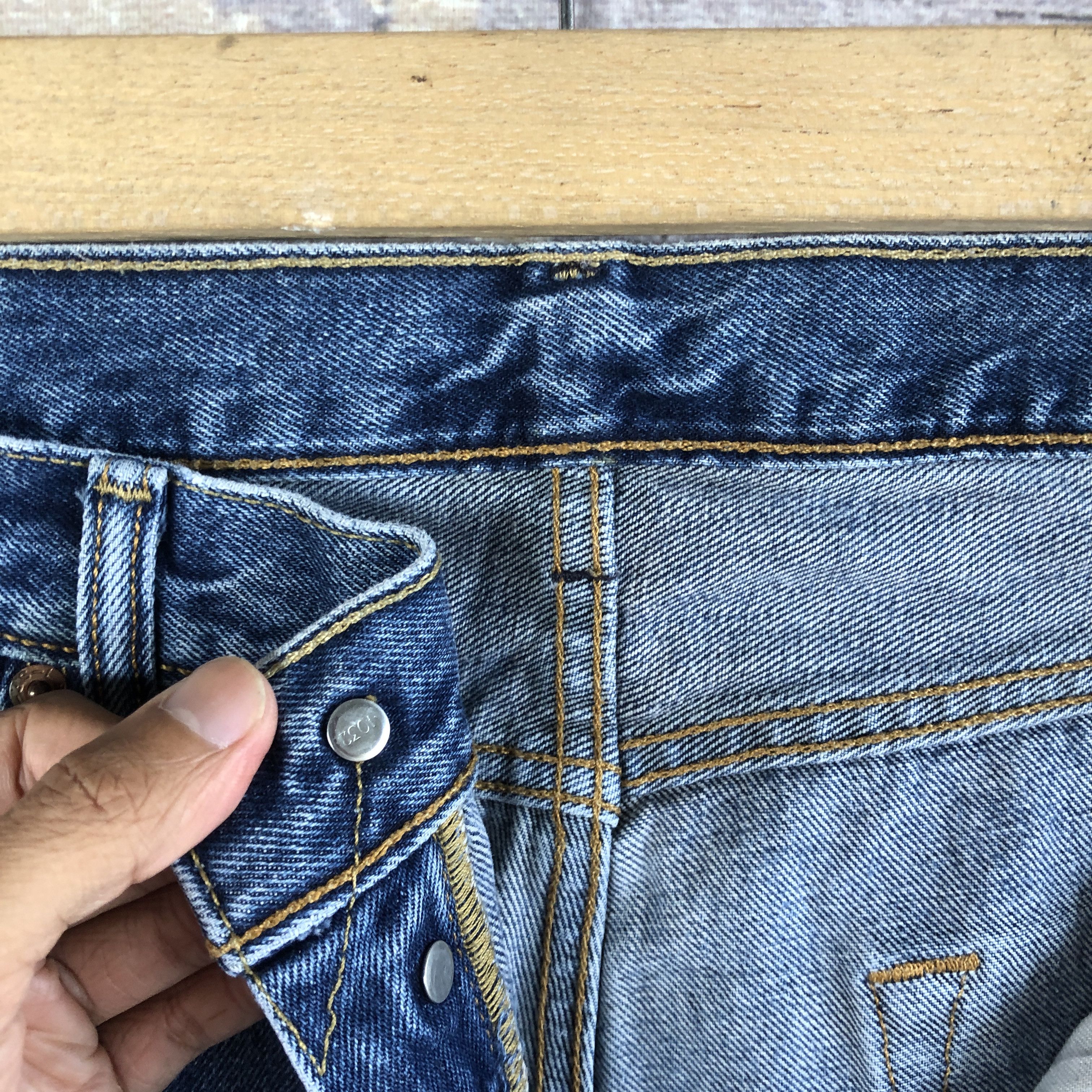 Levi's × Vintage Vintage Levis 501 Distressed Jeans Levi's Blue Wash Denim Size US 34 / EU 50 - 7 Thumbnail