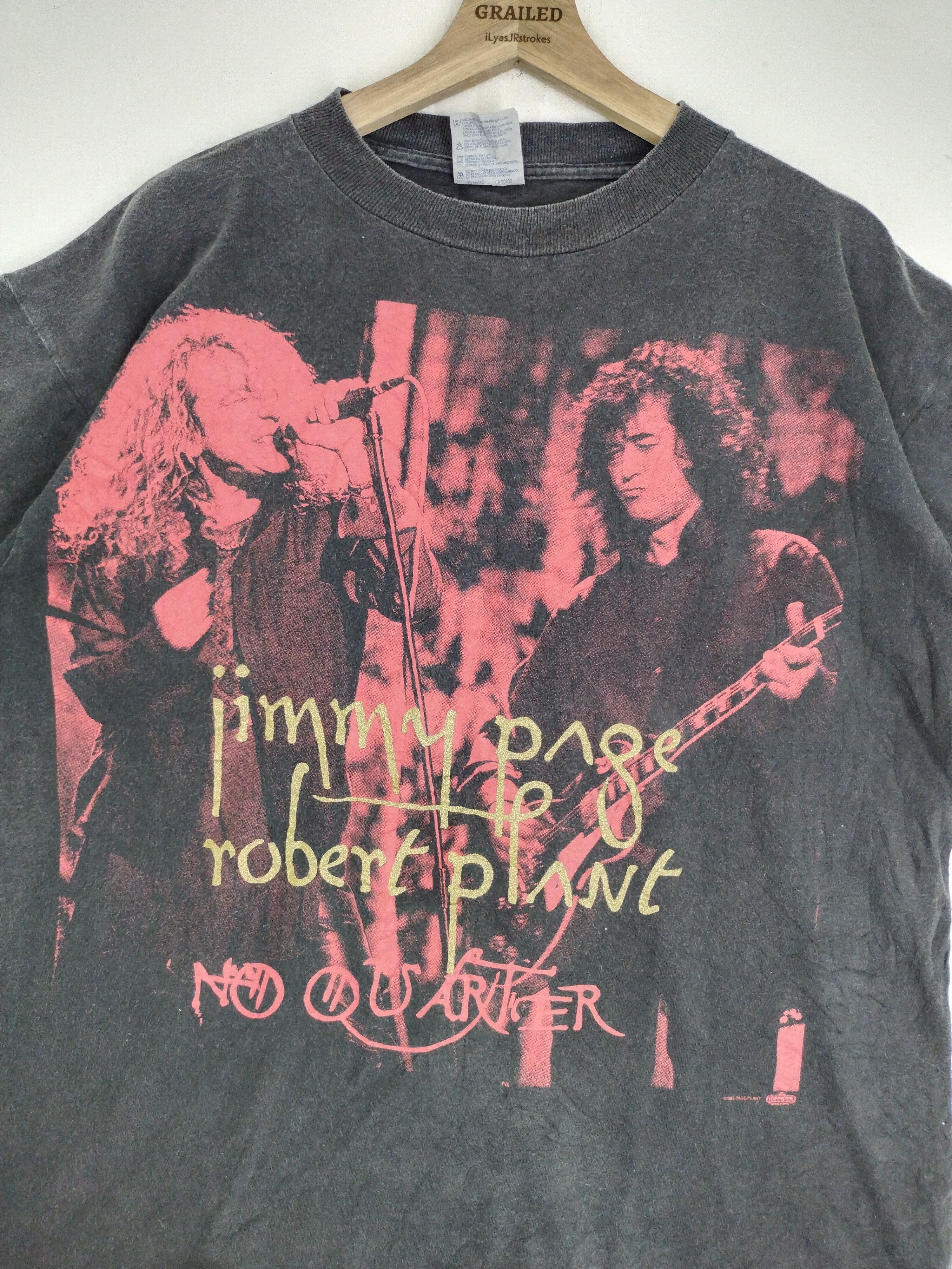 Band Tees VINTAGE 90s JIMMY PAGE & ROBERT PLANT SHIRT TEE Size US L / EU 52-54 / 3 - 5 Thumbnail