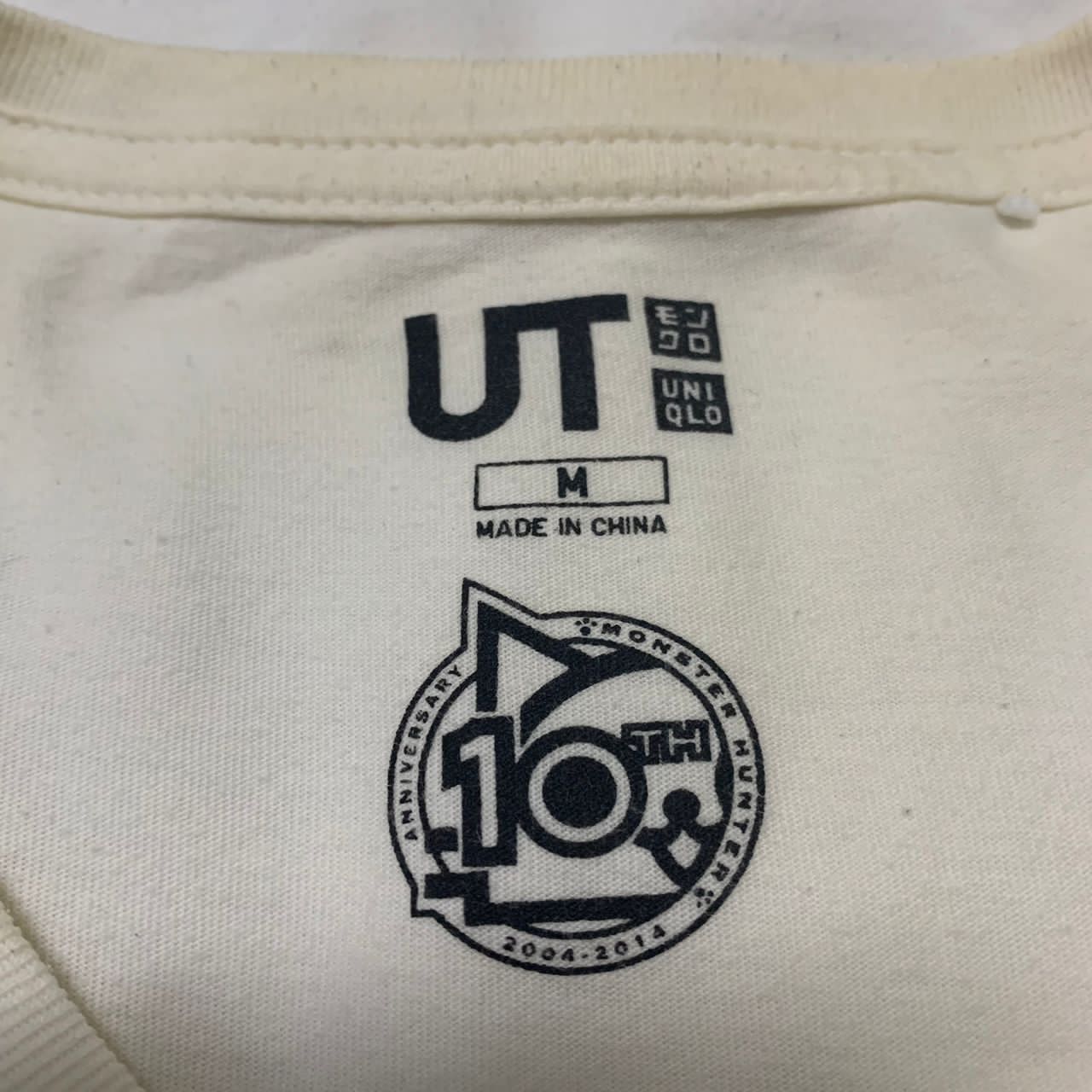 Anime 10th Anniversary Monster Hunter x Uniqlo tshirt Size US M / EU 48-50 / 2 - 6 Thumbnail