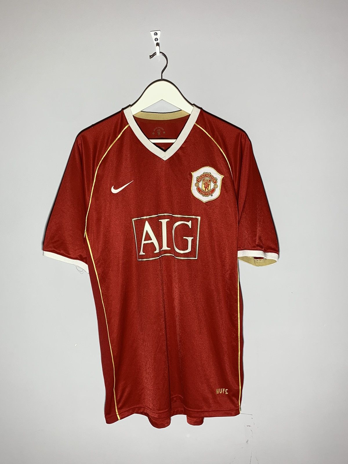Nike Manchester United Nike 2006/07 Y2k Streetwear Football Shirt Size US XXL / EU 58 / 5 - 1 Thumbnail