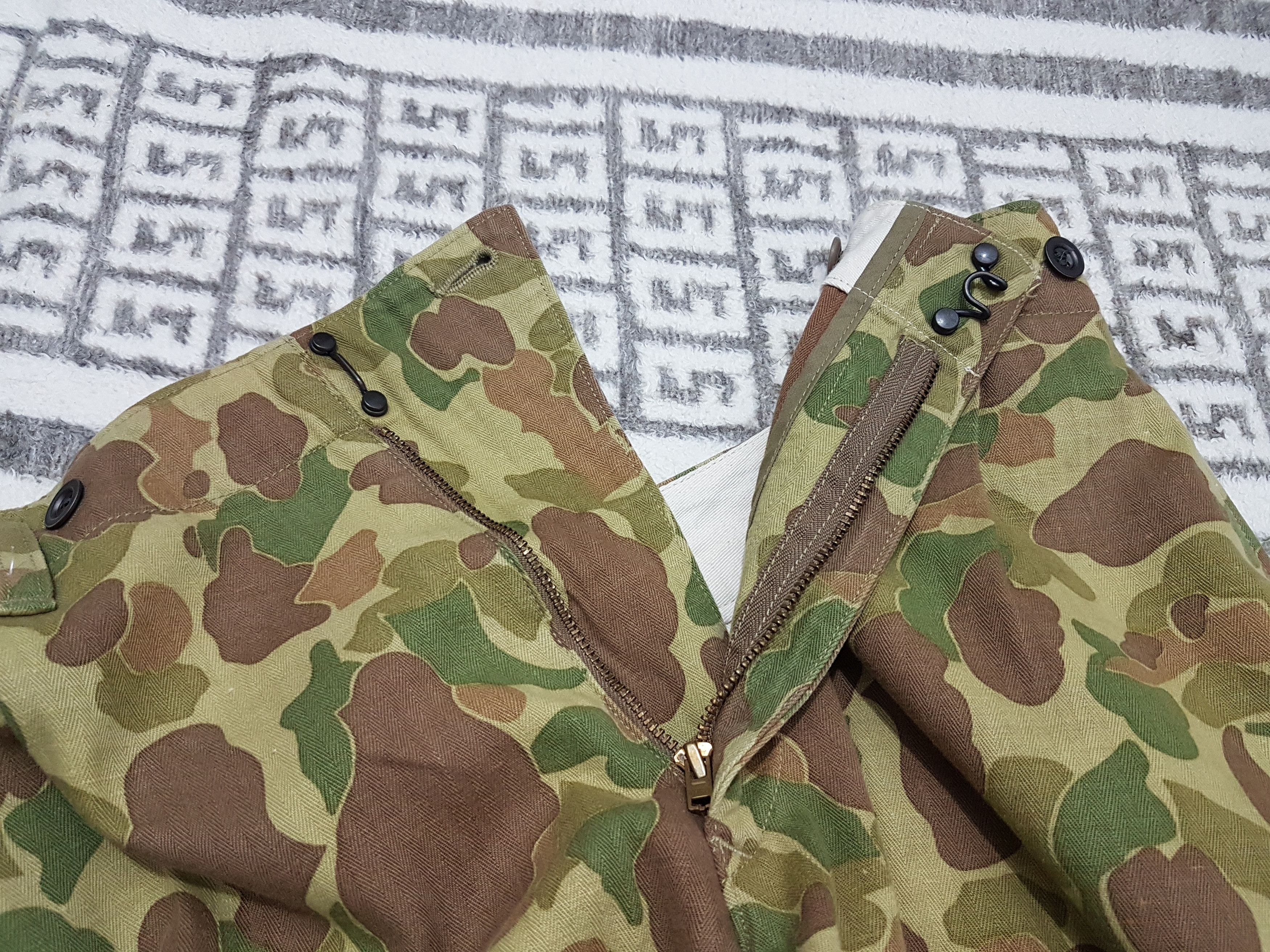 Japanese Brand × URBAN RESEARCH DOORS Urban Research Herringbone Camo Pants Size US 32 / EU 48 - 11 Thumbnail