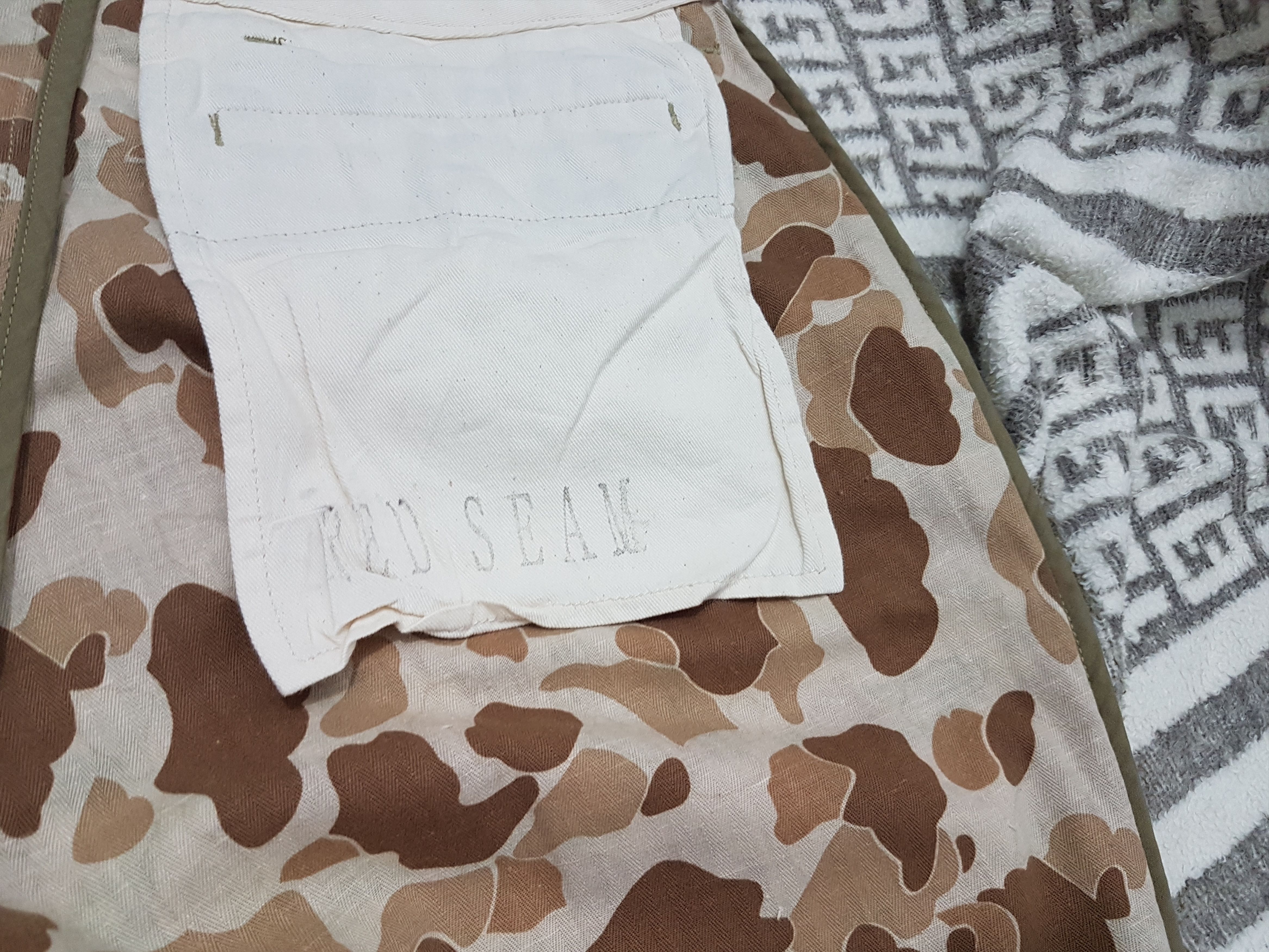 Japanese Brand × URBAN RESEARCH DOORS Urban Research Herringbone Camo Pants Size US 32 / EU 48 - 12 Thumbnail