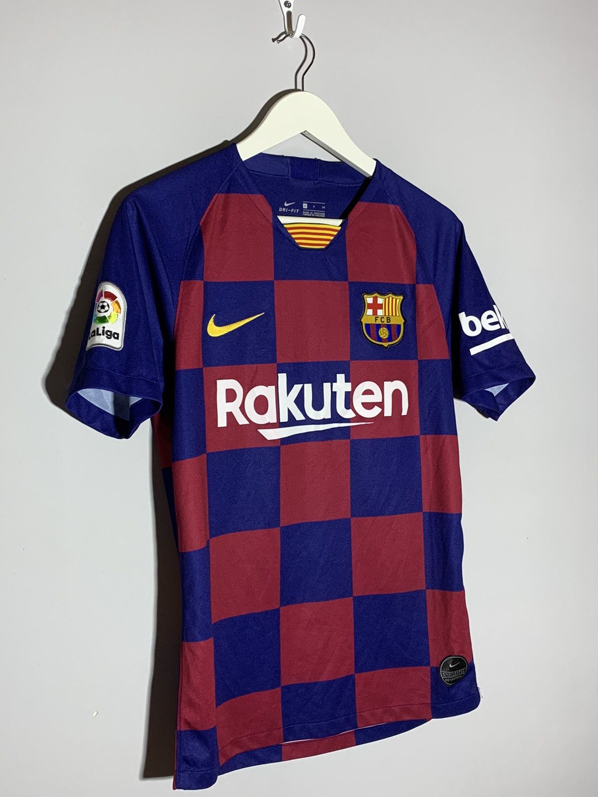 Nike F.C Barcelona Nike 2019/20 Y2k Streetwear Football Shirt Size US S / EU 44-46 / 1 - 2 Thumbnail