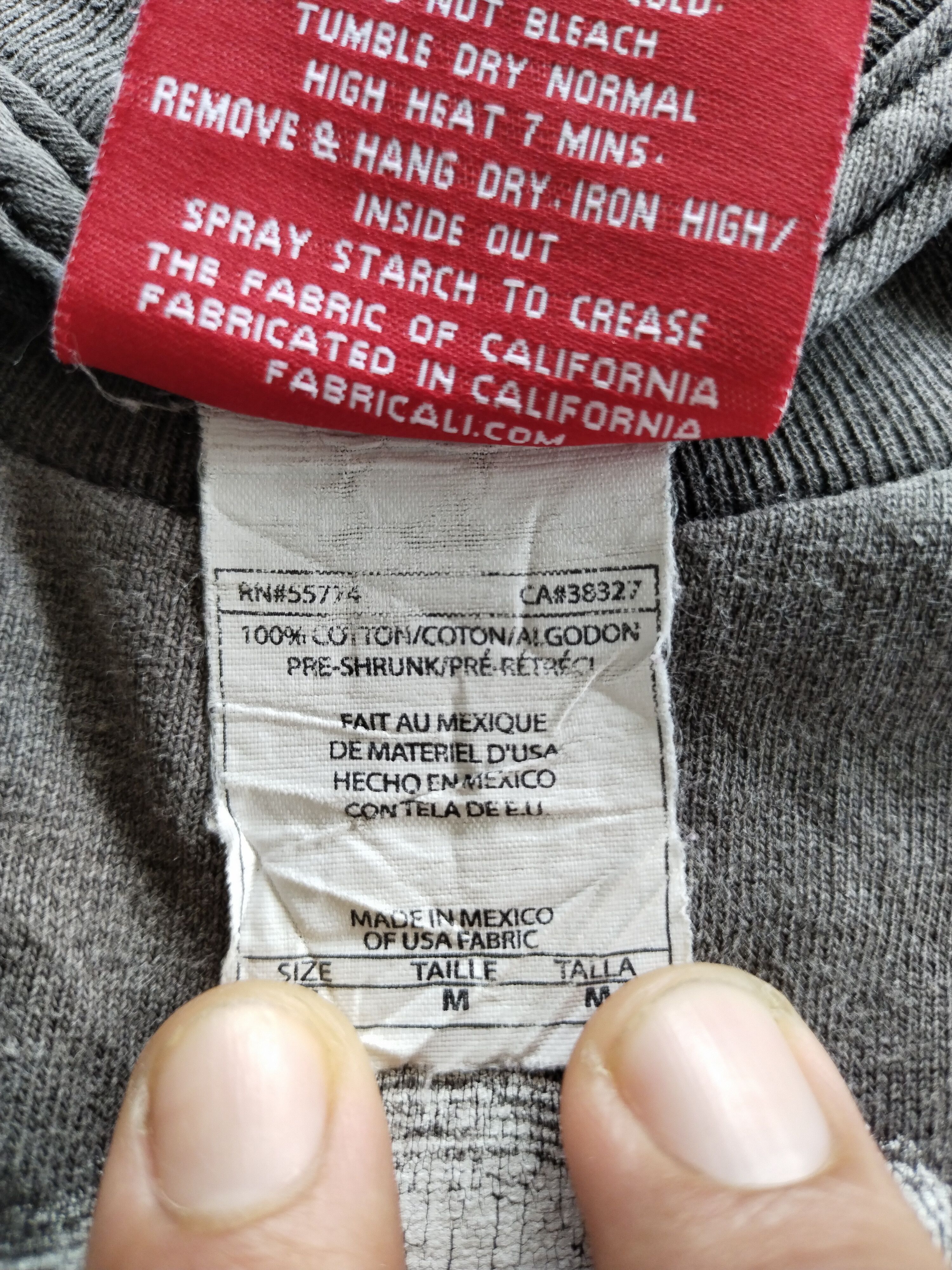 Vintage Vintage Ben Franklin Fabricali Sun Faded Shirt Tee Size US M / EU 48-50 / 2 - 14 Thumbnail