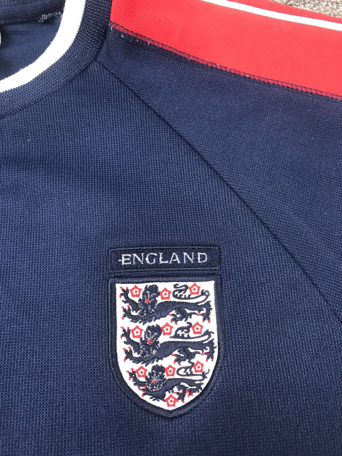 Umbro ENGLAND 1999 2000 2001 FOOTBALL SHIRT SOCCER JERSEY UMBRO,M Size US M / EU 48-50 / 2 - 3 Thumbnail