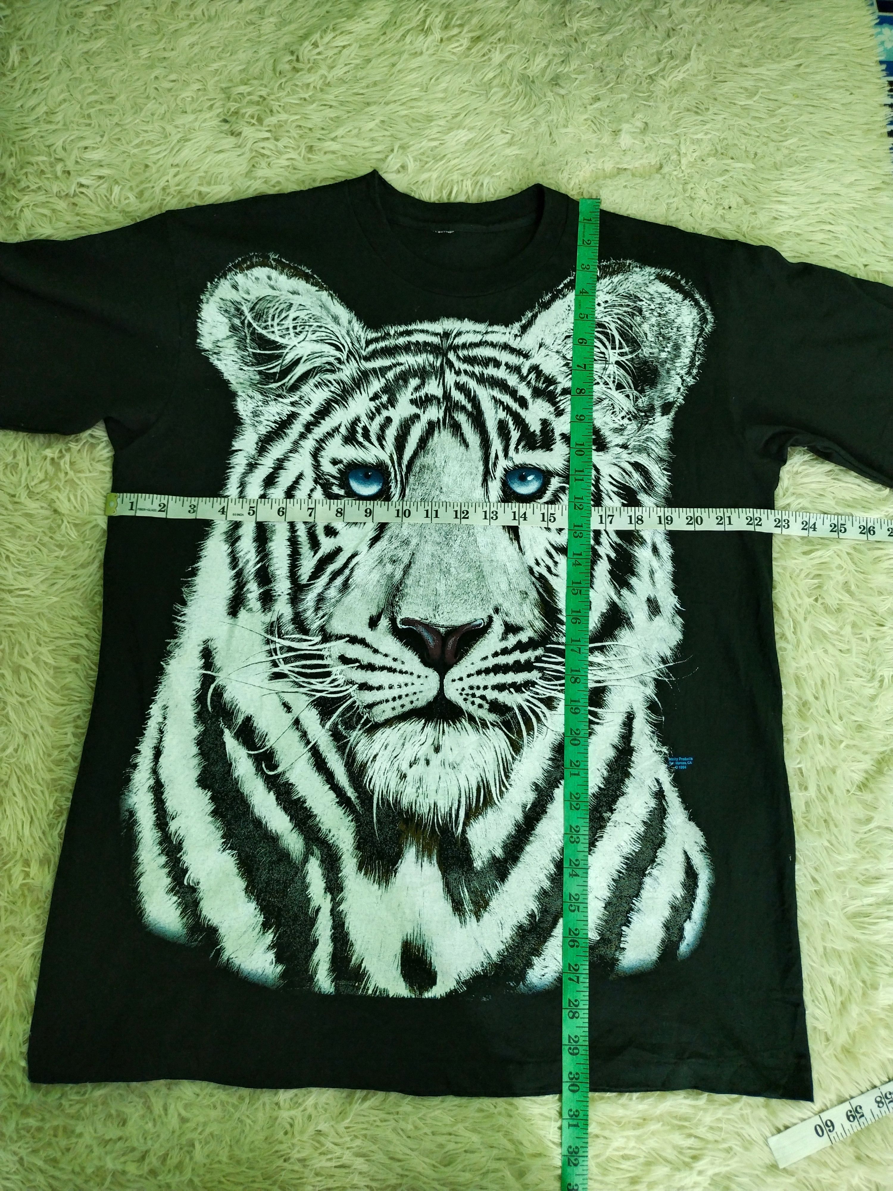 Vintage VINTAGE 90s WHITE TIGER BIG PRINT FRINITY PRODUCTS 1992 TEE Size US L / EU 52-54 / 3 - 13 Thumbnail