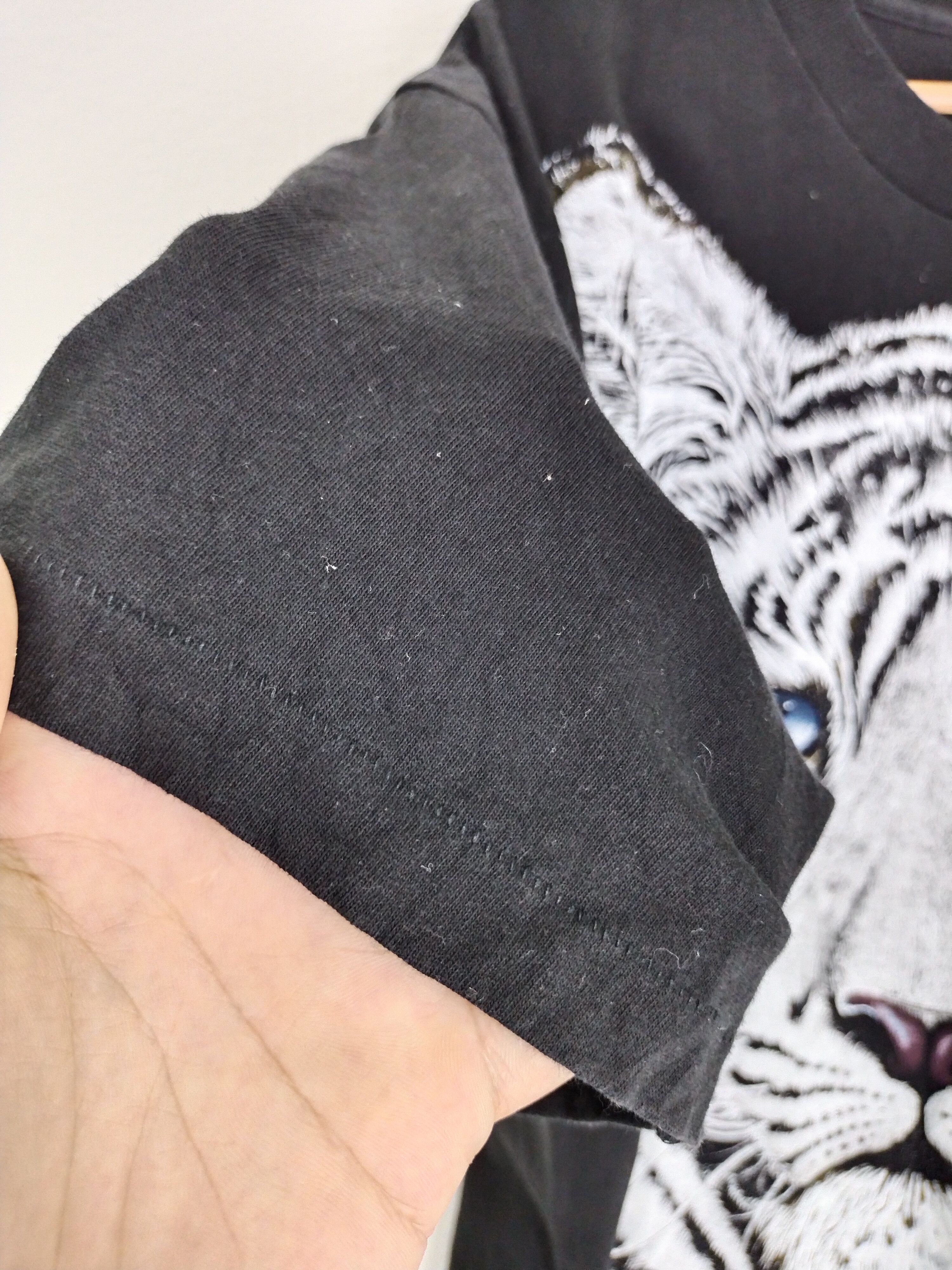 Vintage VINTAGE 90s WHITE TIGER BIG PRINT FRINITY PRODUCTS 1992 TEE Size US L / EU 52-54 / 3 - 8 Thumbnail