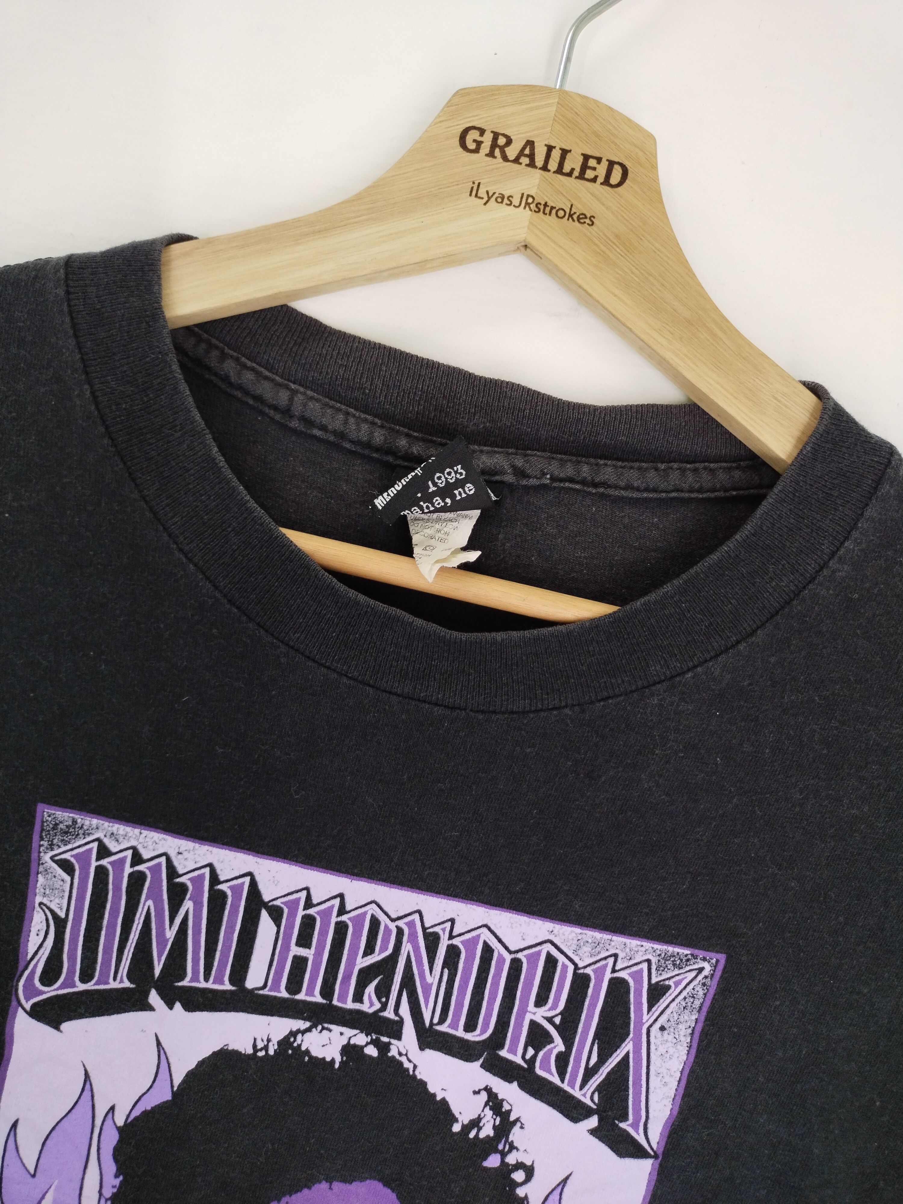 Band Tees × Jimi Hendrix × Vintage Vintage Jimi Hendrix Faded Shirt Tee Size US L / EU 52-54 / 3 - 13 Thumbnail