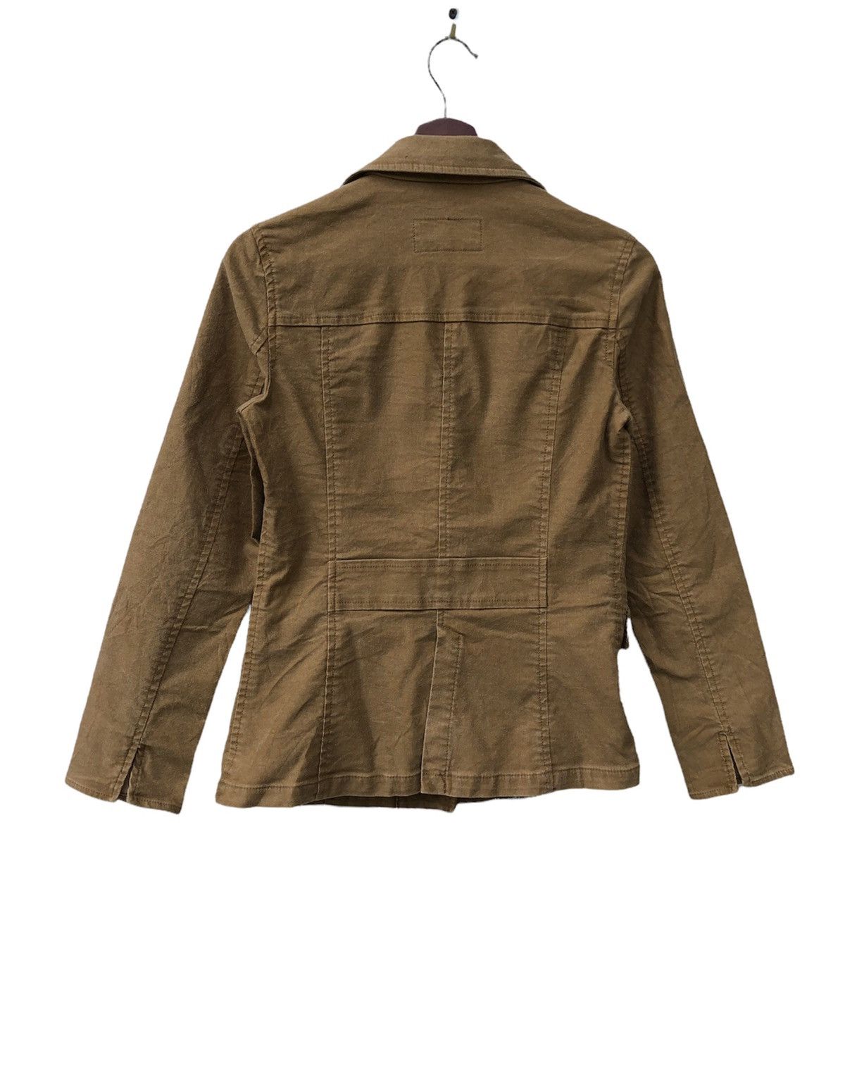 Burberry BURBERRY BLUE LABEL LOGO ON BUTTON Size US S / EU 44-46 / 1 - 2 Thumbnail