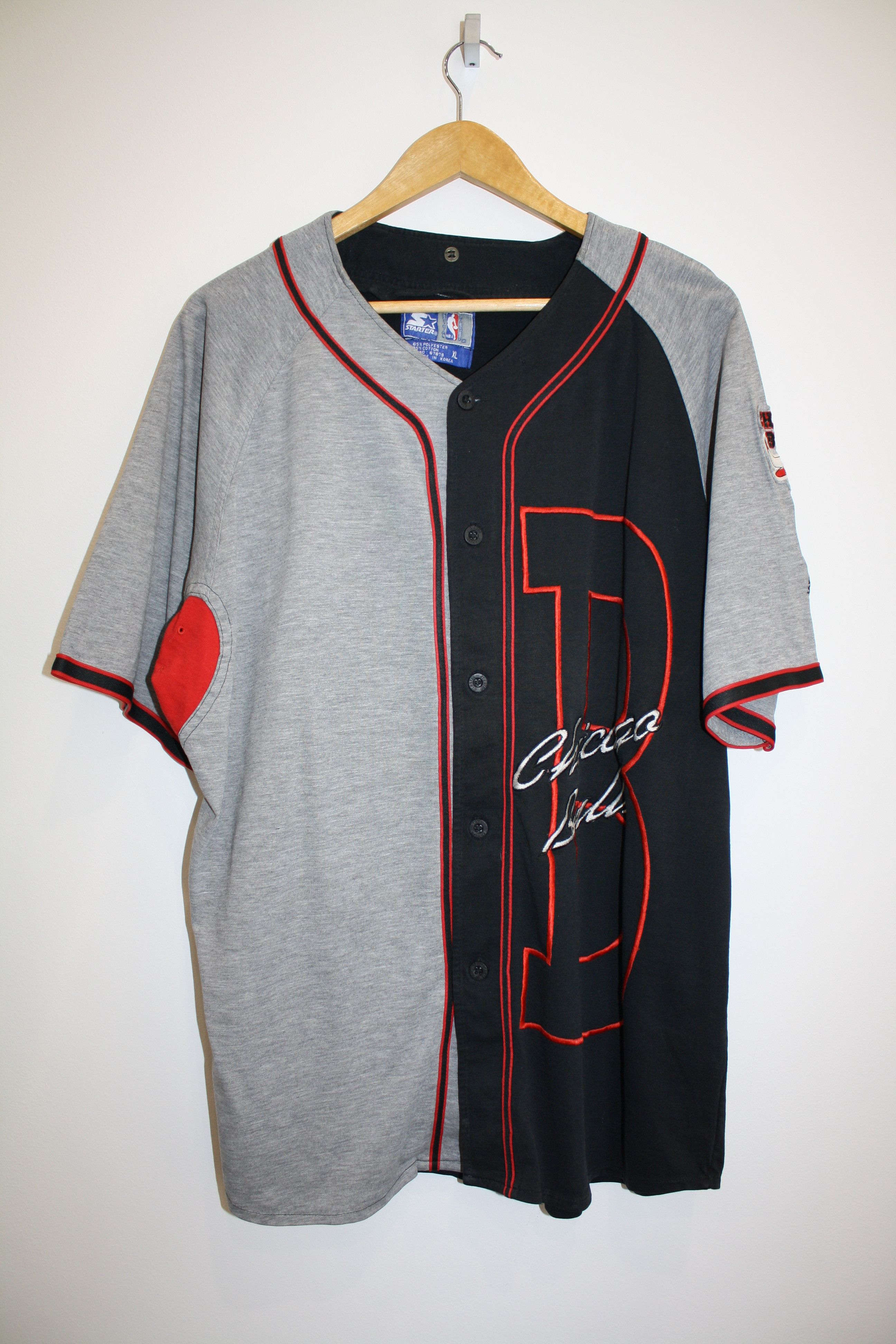 Starter Chicago Bulls Vintage Jersey Polo Tee